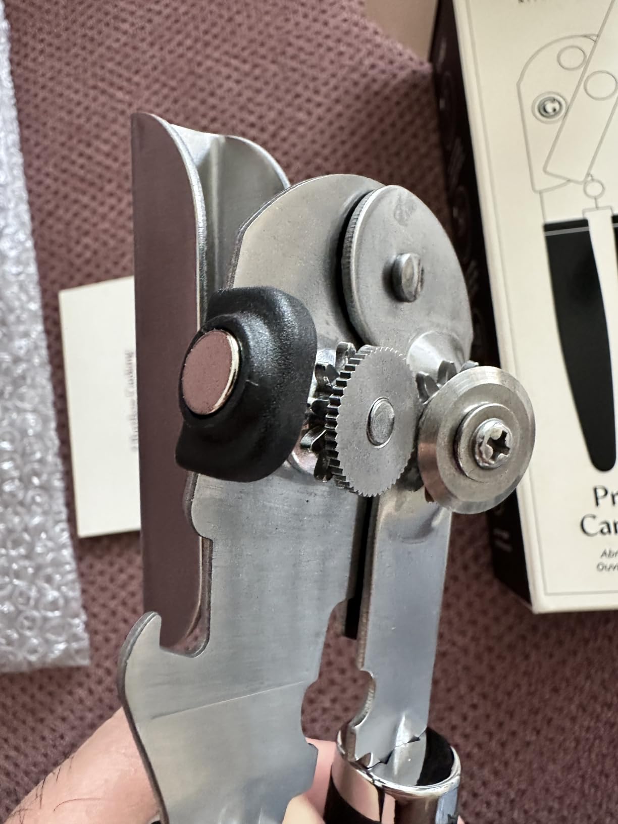 Heavy Duty Manual Can Opener with Magnetic Lid Lifter, Black | Premium Stainless Steel Body, Sharp Cutting Blade, Oversized Easy-Turn Knob, Soft-Touch Handle, Bottle Opener, Kitchen Use customer photo 2