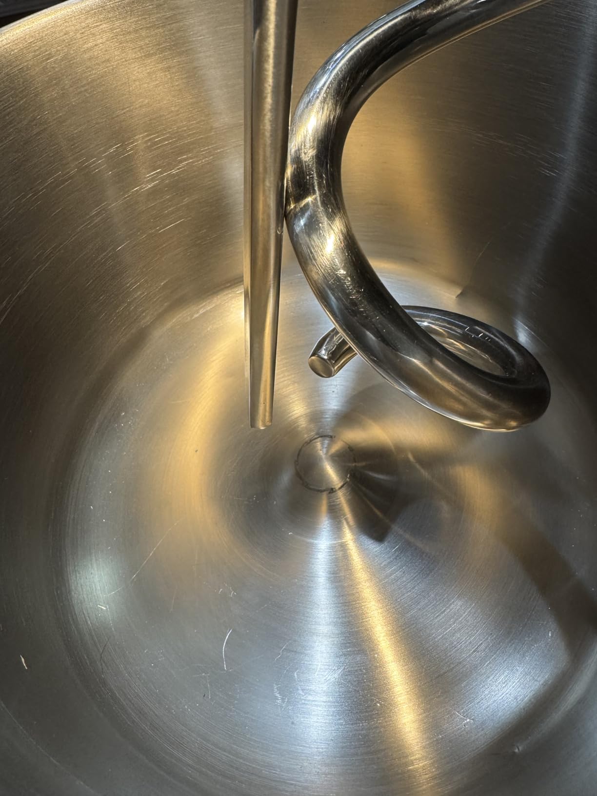 Ooni Halo Pro Spiral Mixer - Dough Stand Mixer with Attachments, 7.3 Quart Capacity and 58 Speed Settings - Charcoal Grey customer photo 2