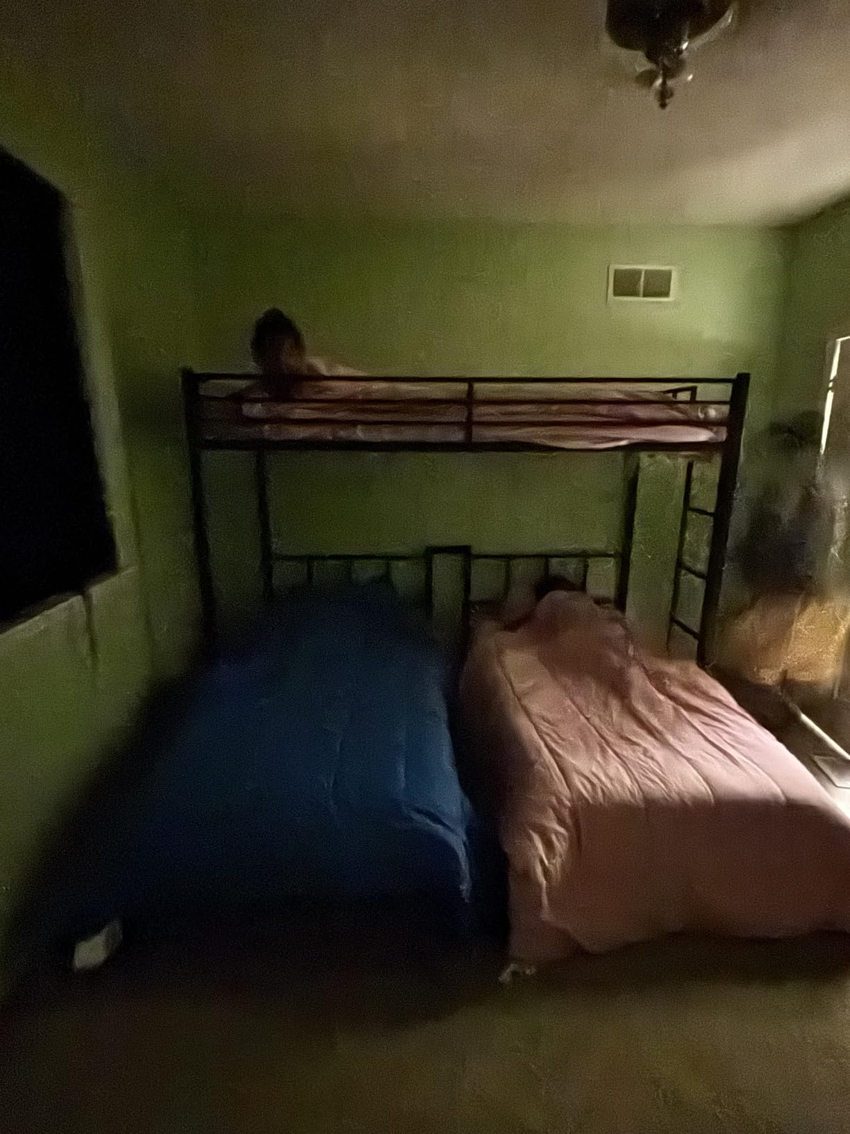 Heavy Duty Triple Bunk Bed for 3, Twin Over Twin Over Twins with Guardrails and Ladder, Metal Bunk Bed, 3 Bed Teens and Adults, No Box Spring Needed (Black) customer photo 2