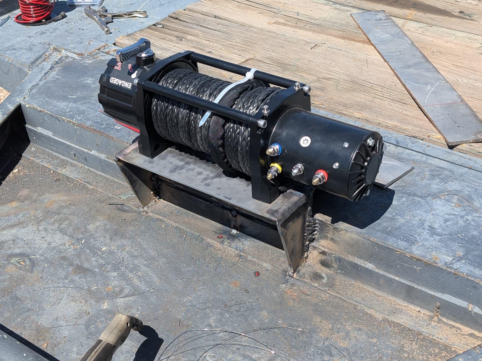 SINOKING 13500 lb Electric Winch for Jeep, Truck, SUV, Trailer Winch & Boat Winch - Heavy Duty Synthetic Rope 12V Winch, Waterproof Towing Winch with Wireless and Wired Remote customer photo 2