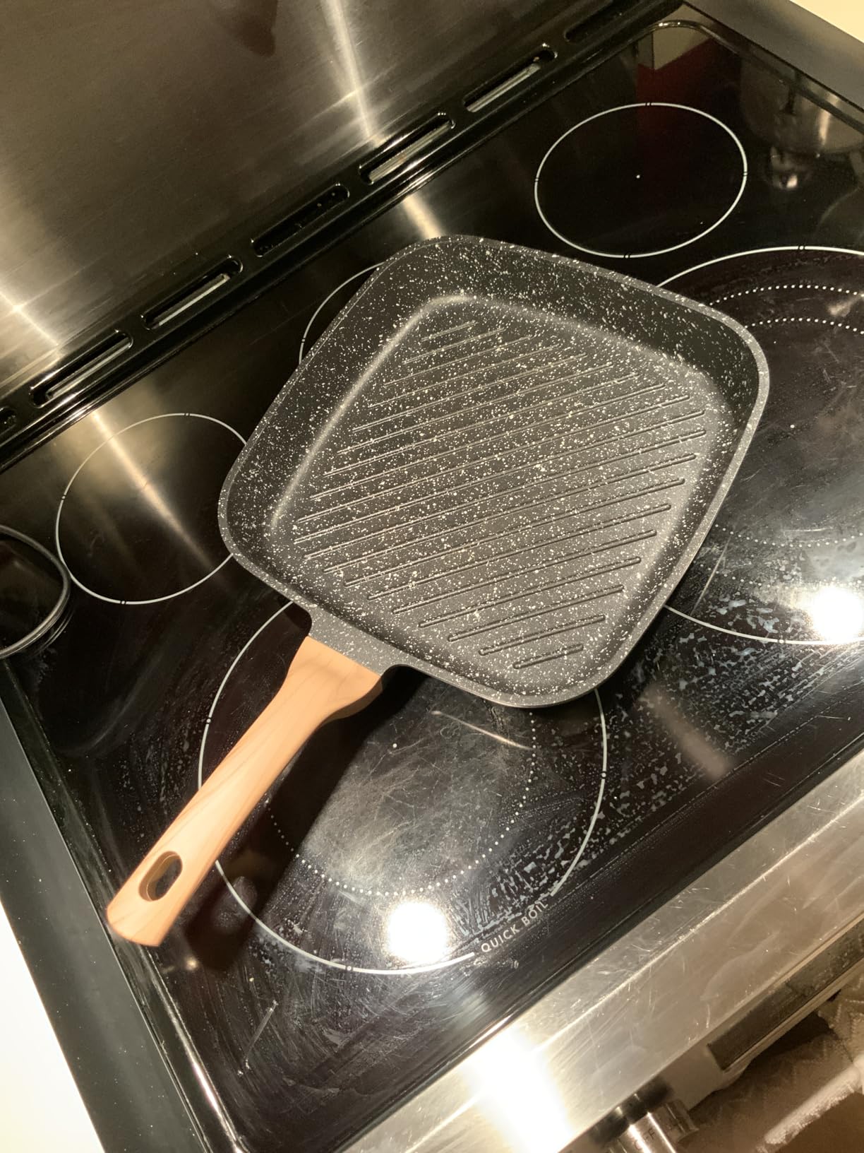 CAROTE 11 Inch Nonstick Grill Pan for Steak, Premium Granite Coating | Square Grill Skillet, Indoor Outdoor RV Camping Use, Gas & Induction Safe, All Stovetops Compatible, PFOA Free, Black customer photo 1