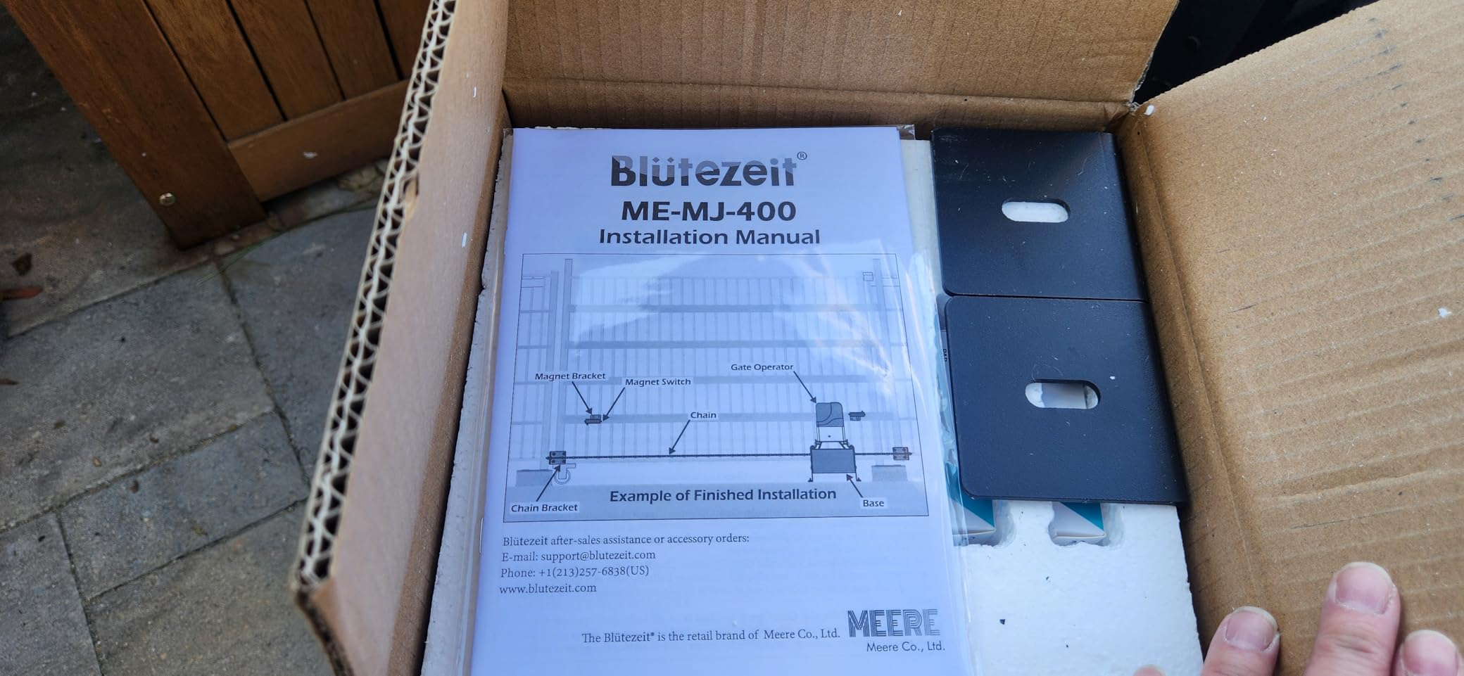 Blütezeit 1100lb Sliding Gate Opener - Chain Drive Electric Gate Motor with 2 Remotes & 16.4ft Chains Hardware Kit, Automatic Slide Gate Operator for Driveway Gates Access System customer photo 1