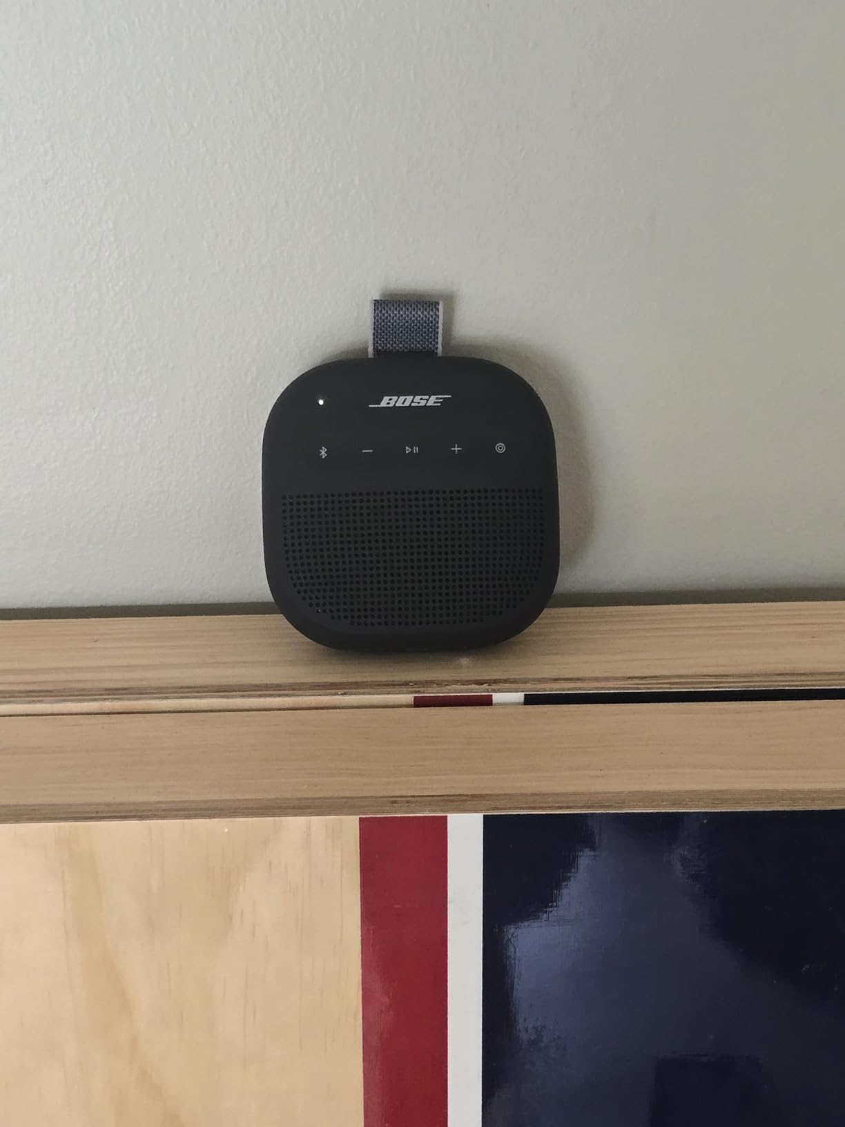 Bose SoundLink Micro Portable Bluetooth Speaker (2nd Gen), Wireless Outdoor Speaker, Up to 12 Hours Battery Life, Waterproof and Dustproof, Sandstone customer photo 1