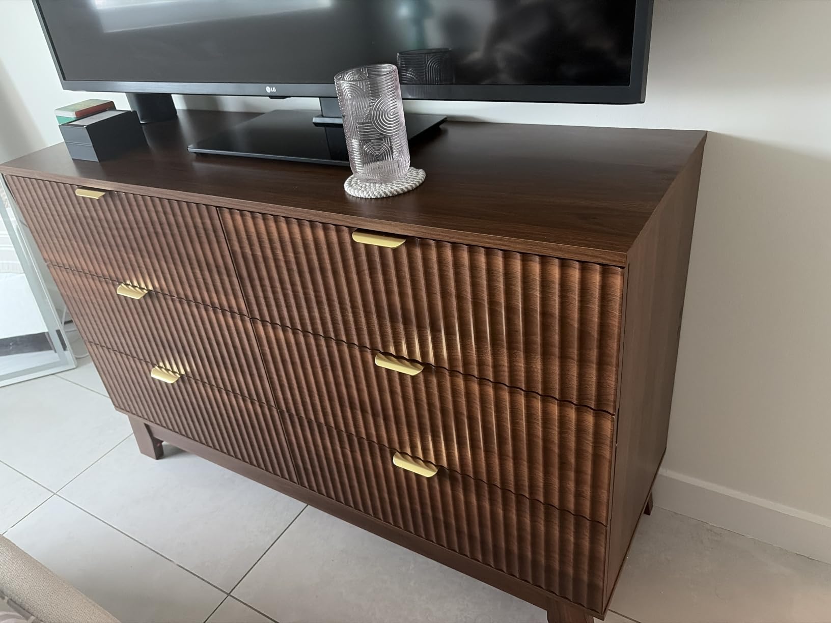 Fluted Dresser for Bedroom with 6 Drawers, 46