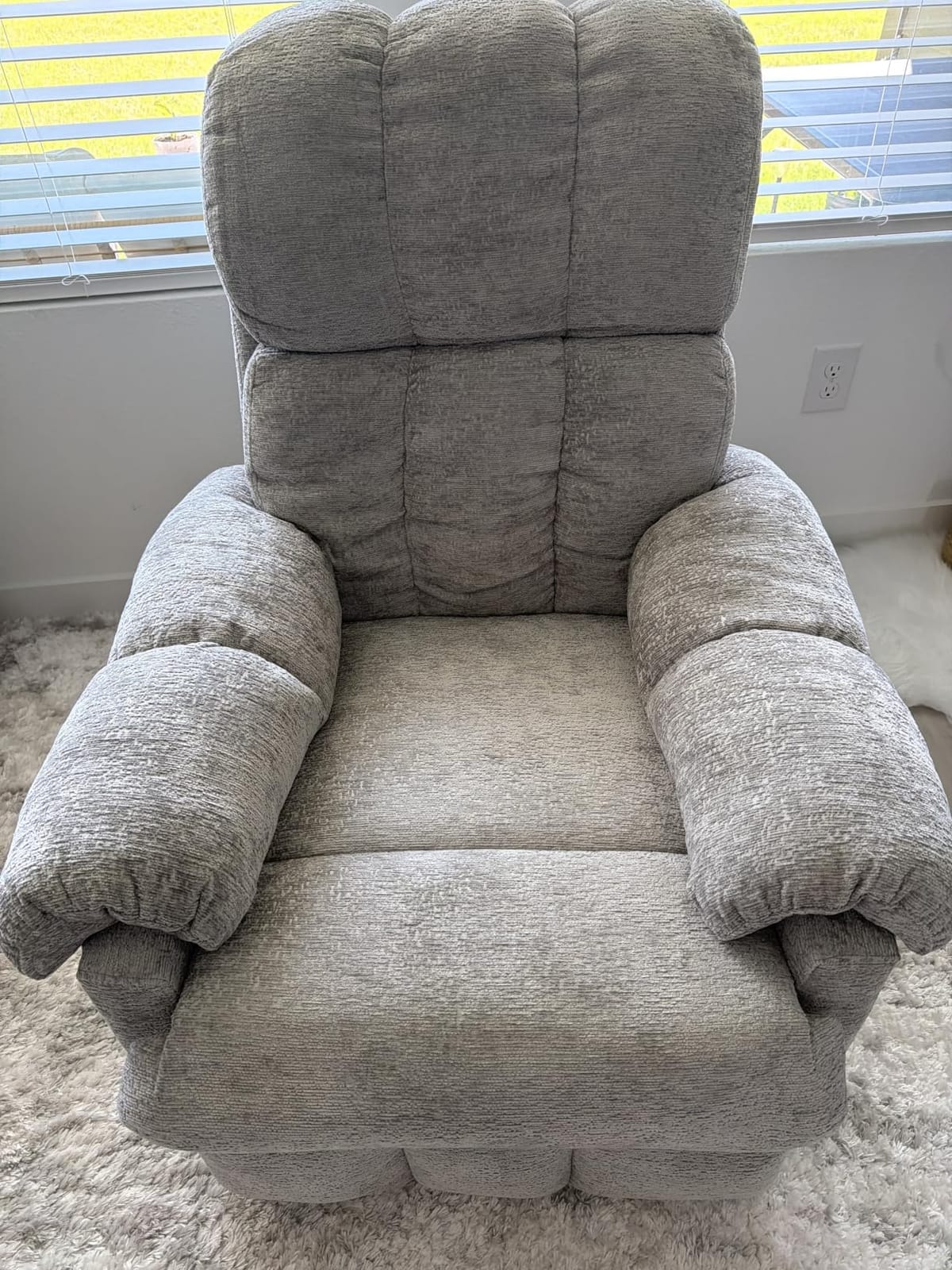 Korser Recliner Chair, Swivel Rocker Recliner Chair for Adults, Small Recliners for Small Spaces, Upholstered Manual Recliner with Side Pockets, Nursery Rocking Chair for Living Room, Chenille, Beige customer photo 1