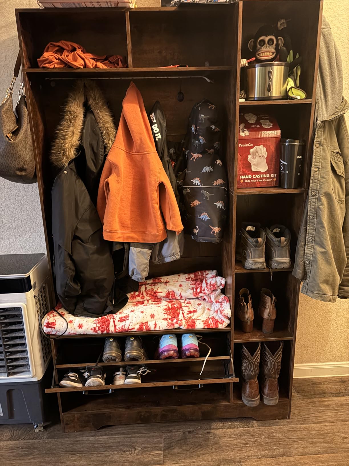 Itaar Hall Tree with Bench and Shoe Storage, Farmhouse Entryway Bench with Coat Rack, Shoe Cabinet with Flip Drawers, 7 Shelves, 10 Coat Hooks, Storage Bag, Led Lights, White customer photo 1