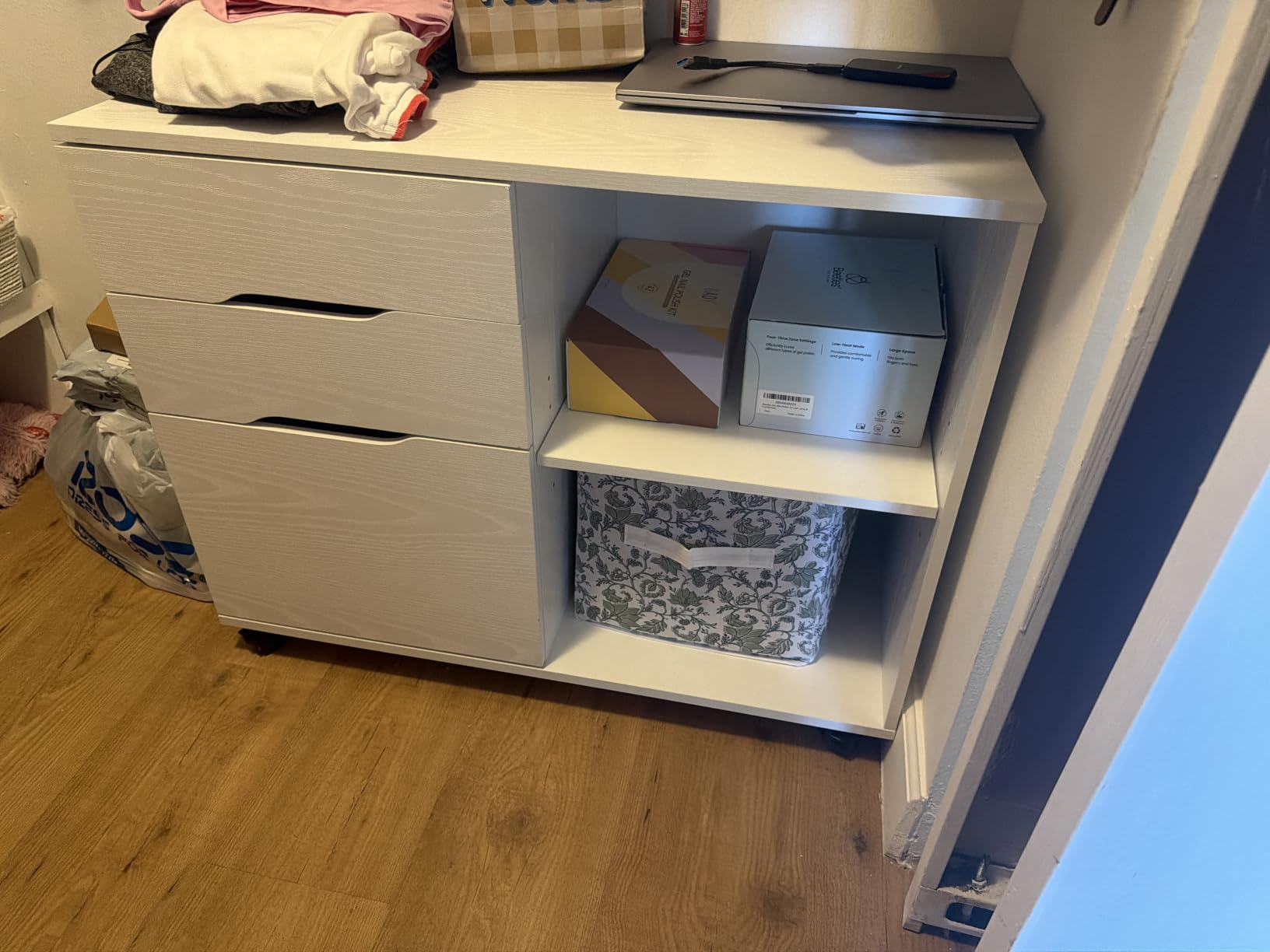 DUMOS File Cabinet with 3 Drawers, Wood Under Desk Storage Printer Stand | Rolling Lateral Filing Cabinet with Adjustable Shelves for Home Office Study Organizatiom, Classic White customer photo 1