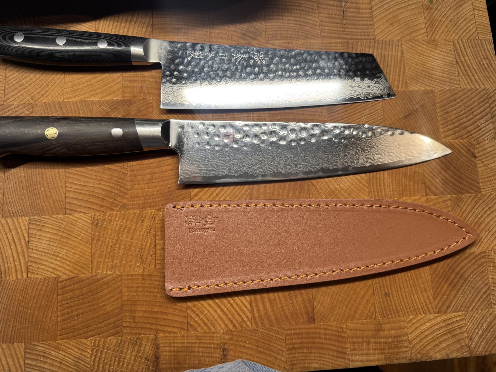 kanngou Japanese Chef Knife Kitchen Knife with 67 Layers Damascus Steel AUS-10 Core, Professional Damascus Knife with Full-Tang Ebony Wood Handle and Premium Gift Box (8.27 Inch Gyuto Chef Knife) customer photo 2
