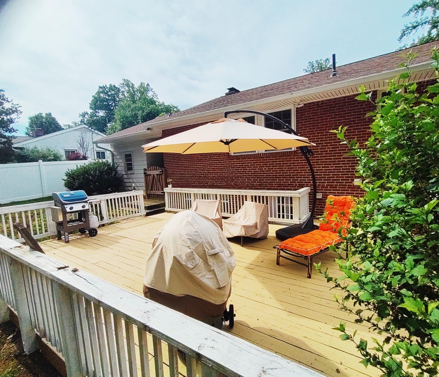 Grand patio 12FT Cantilever Round Umbrella with Base & Cover, Navy Blue | 12FT Large Outdoor Hanging Offset Umbrella, Aluminum Pole, Tilt Adjustment, Ideal for Patio, Garden, Backyard & Pool customer photo 1