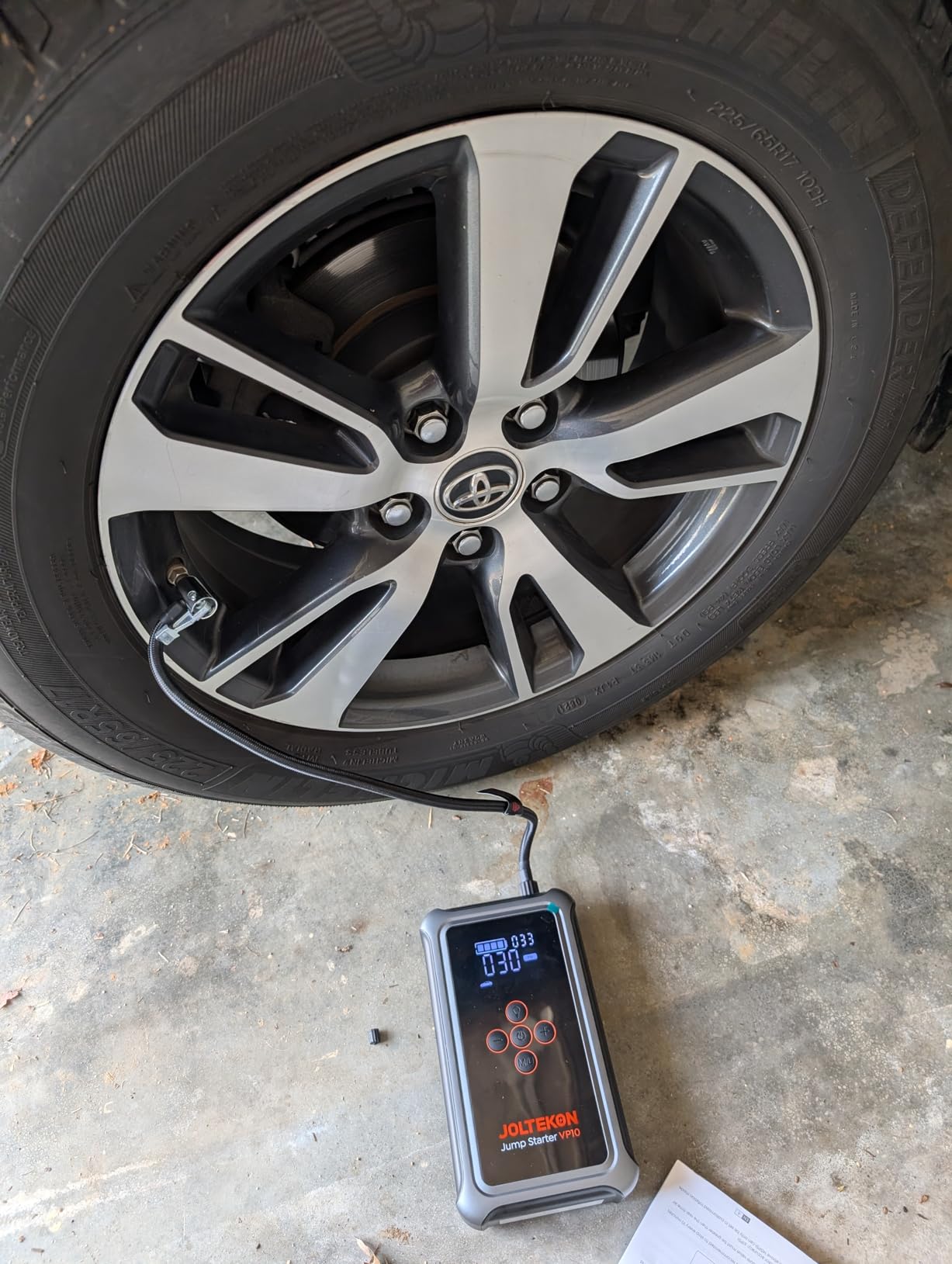 Car Battery Jump Starter with Air Compressor 6000A 150PSI, Car Jumper Starter Portable (All Gas/10L Diesel), Jump Box Car Battery with Auto-Shutoff Tire Inflator, Jumper Cables and Light customer photo 2