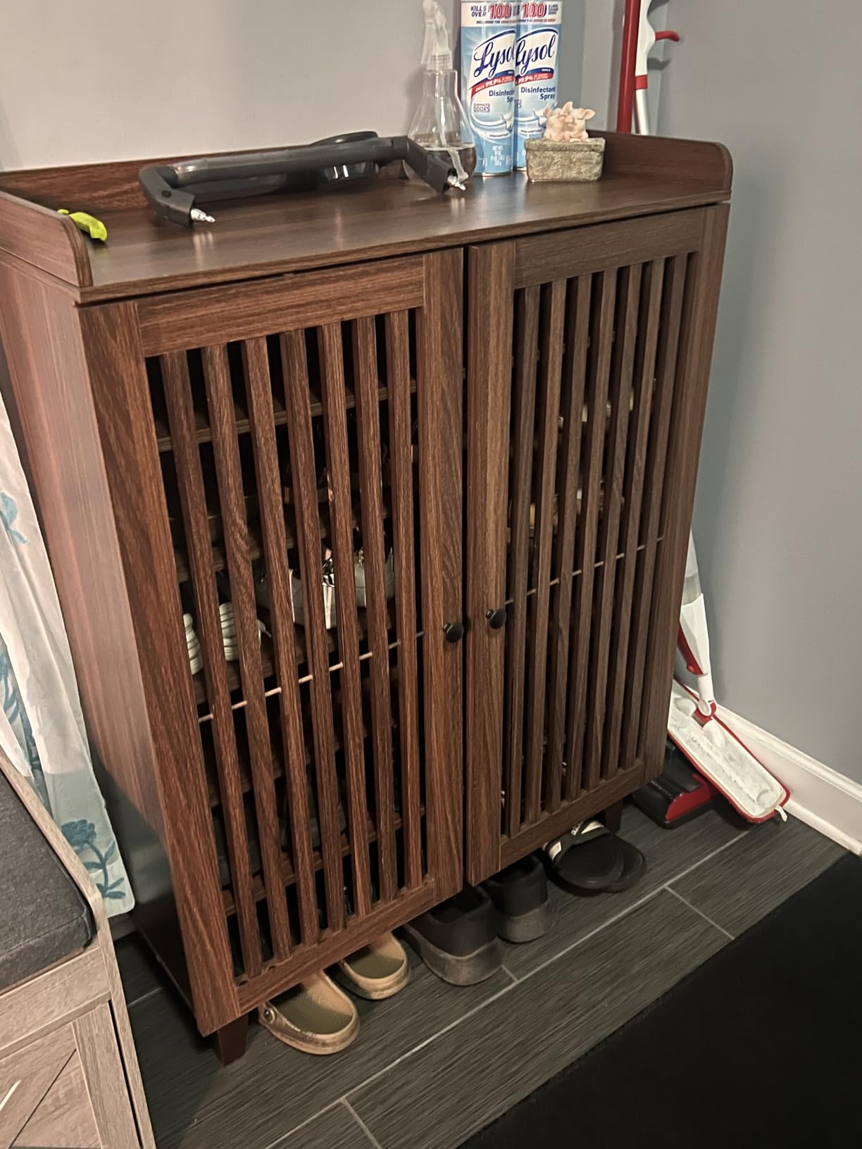 IRONCK Shoe Cabinet with Slatted Doors, 6-Tier Shoe Storage Cabinet with Adjustable Shelves, Wooden Shoe Rack Organizer for Entryway, Hallway, Closet, Living Room, Walnut customer photo 2