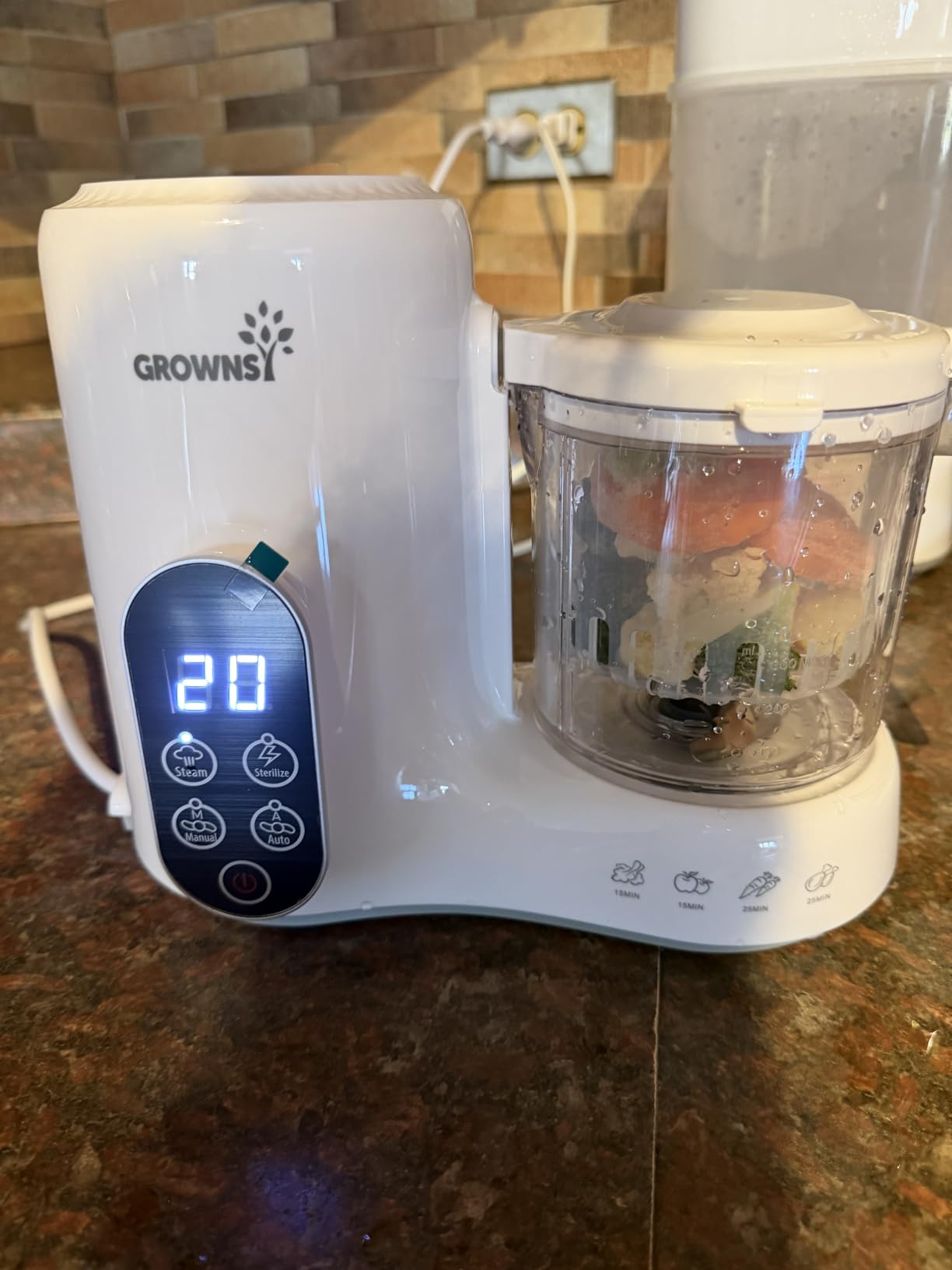 Grownsy Baby Food Maker, Steamer & Blender Baby Food Processor, Green | BPA-Free Elevated Steam Basket, Healthy Homemade Baby Food Purees, Starting Solids & BLW, Baby Feeding Essentials, 6+ Months customer photo 1