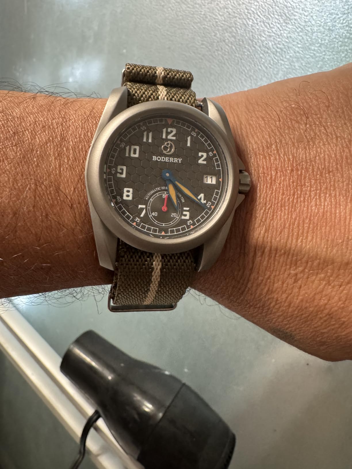 BODERRY Automatic Watch for Men, Full Titanium Field Watch, 72HR Power Reserve, 100M Waterproof, Sapphire Crystal, Luminous Hands - Voyager S72 customer photo 2