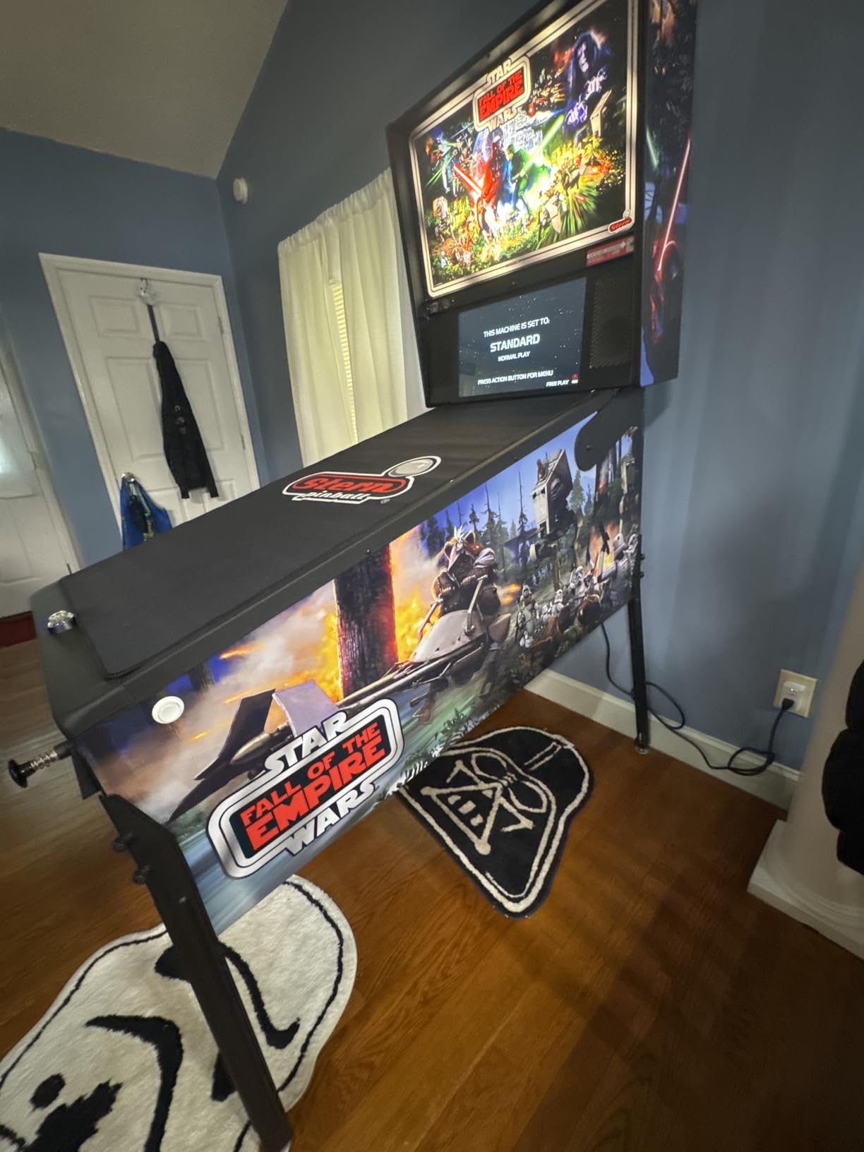 Star Wars: Fall of The Empire with Insider Connected, Pro Edition Arcade Pinball Machine customer photo 1