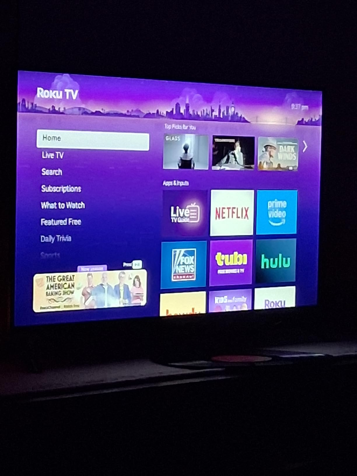 Roku 24-Inch Select Series Smart TV 2026-720p HD TV - RokuTV | Flat Screen LED Television with Voice Remote, Wi-Fi & Bluetooth Headphone Mode - Streaming Live Local News Sports & Movies customer photo 2