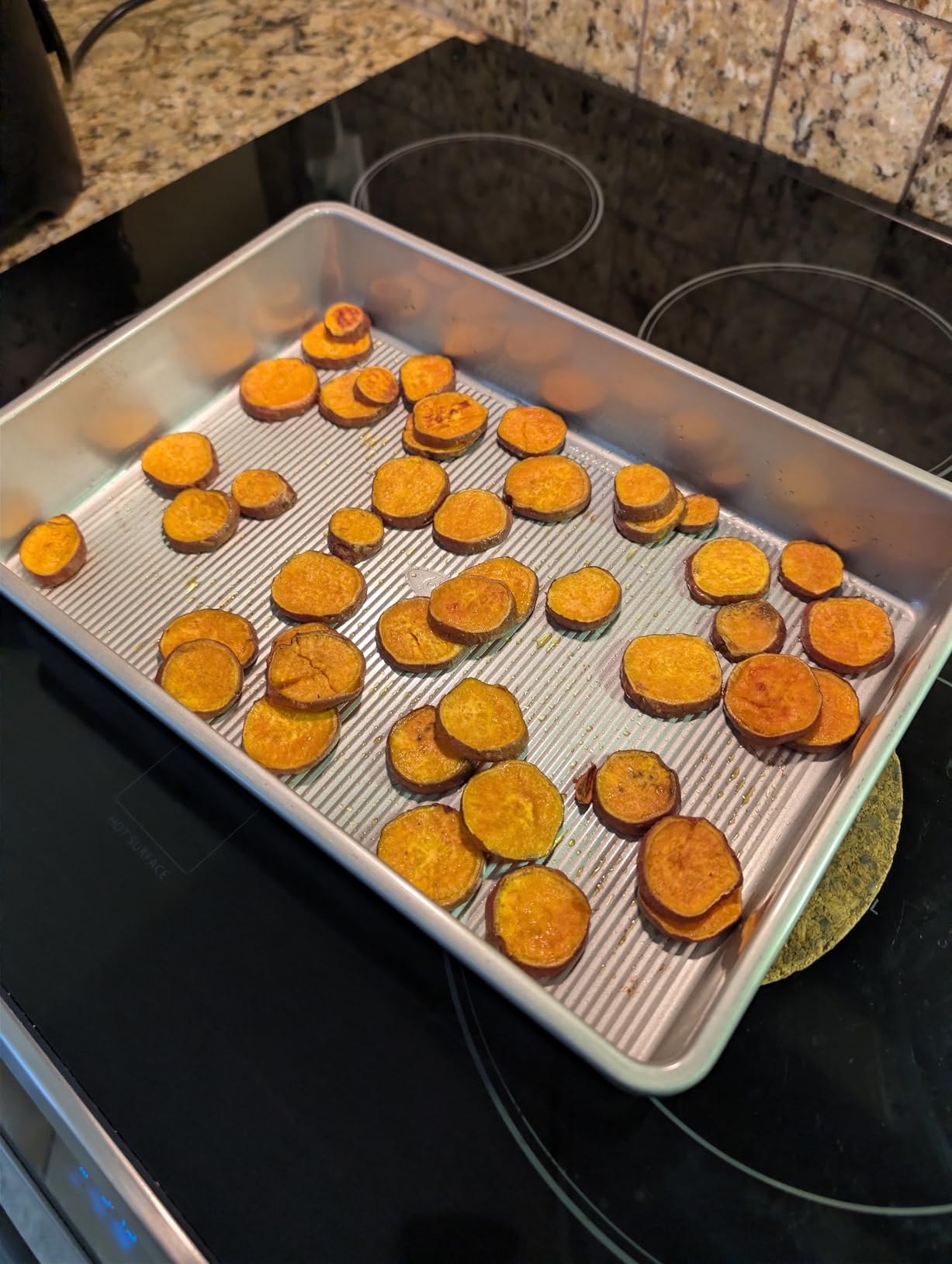 OXO Good Grips Non-Stick Pro Clear Coated Metal Bakeware Half Sheet Pan, Baking Sheet customer photo 2