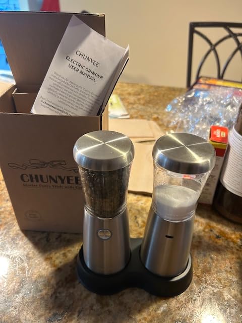 Electric Salt and Pepper Grinder Set - Automatic Stainless Steel Rechargeable Salt and Pepper Grinder Set with Storage Base, Large Capacity, LED Light & Adjustable Coarseness, Ideal Kitchen Gadget customer photo 1