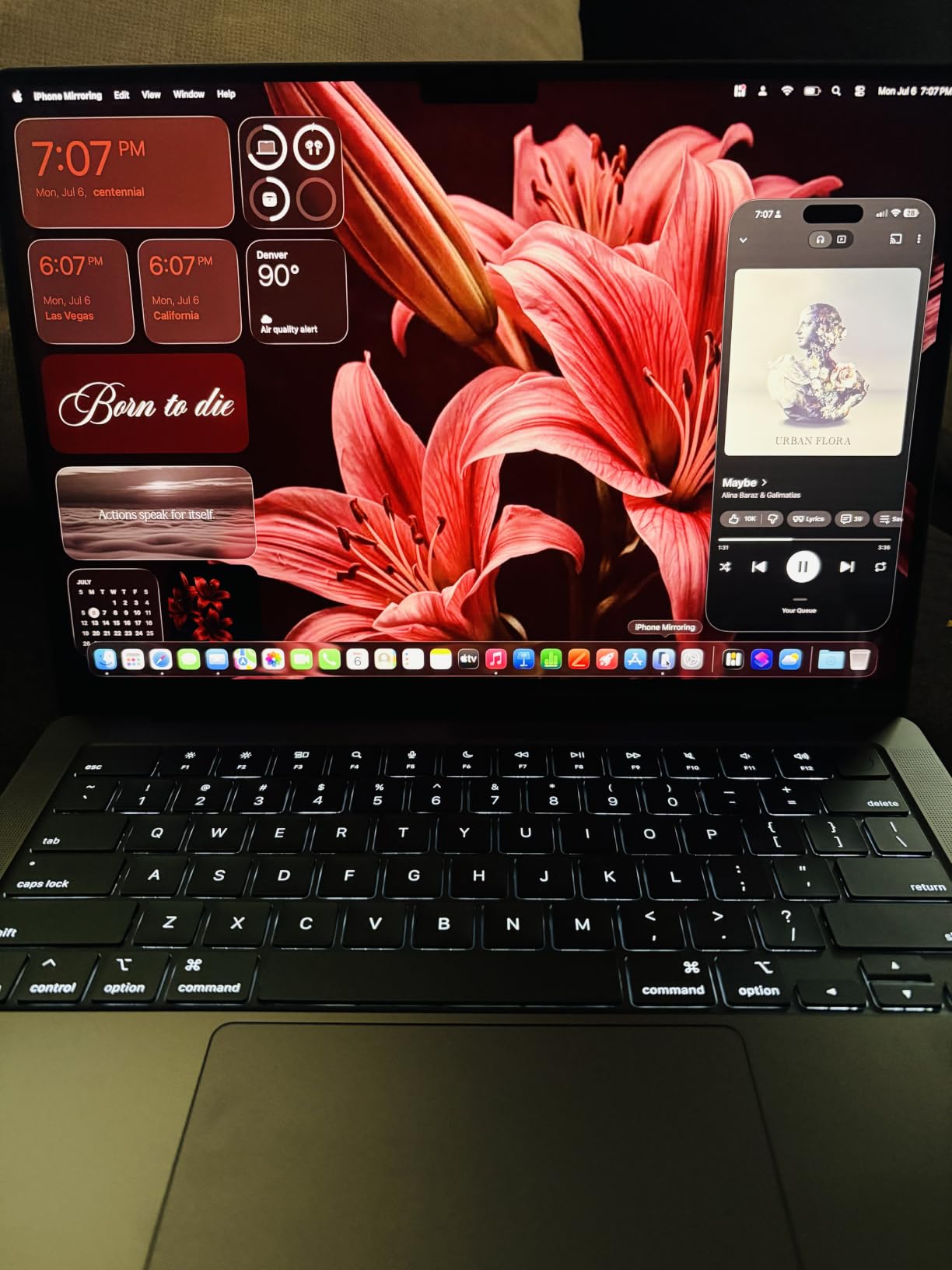 Apple 2025 MacBook Pro Laptop with Apple M5 chip with 10-core CPU and 10-core GPU: Built for AI, 14.2-inch Liquid Retina XDR Display, 16GB Unified Memory, 1TB SSD Storage; Silver customer photo 1