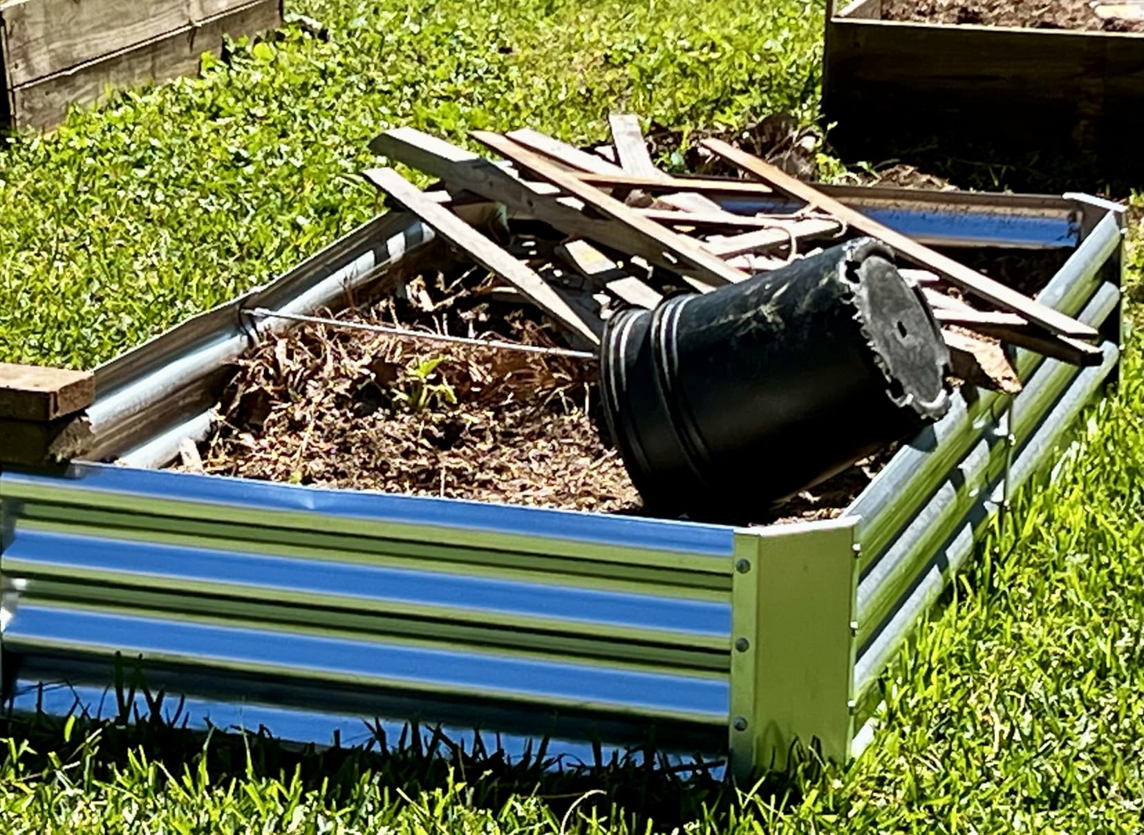 Land Guard 3 Pack 8x4x1ft Galvanized Metal Raised Garden Bed, Metal Planter Kit Box Outdoor for Deep-Rooted Vegetables, Flowers, Green and Herbs, Silver customer photo 2