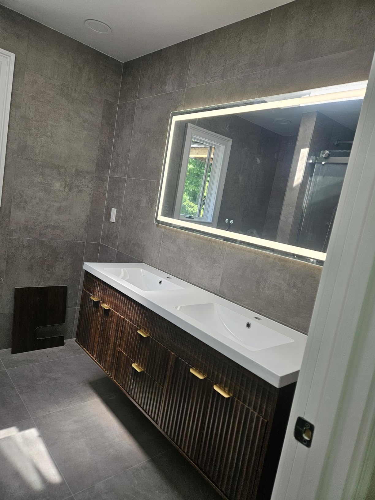 LED Bathroom Mirror, 55