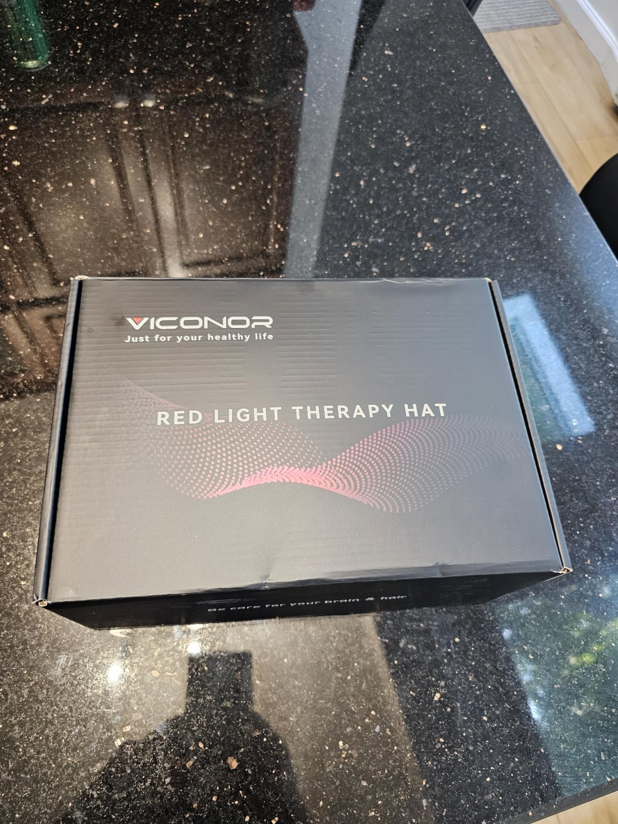 Viconor Laser Hair Growth Cap, Red Light Therapy for Hair Growth for Men and Women, Black Cap customer photo 1
