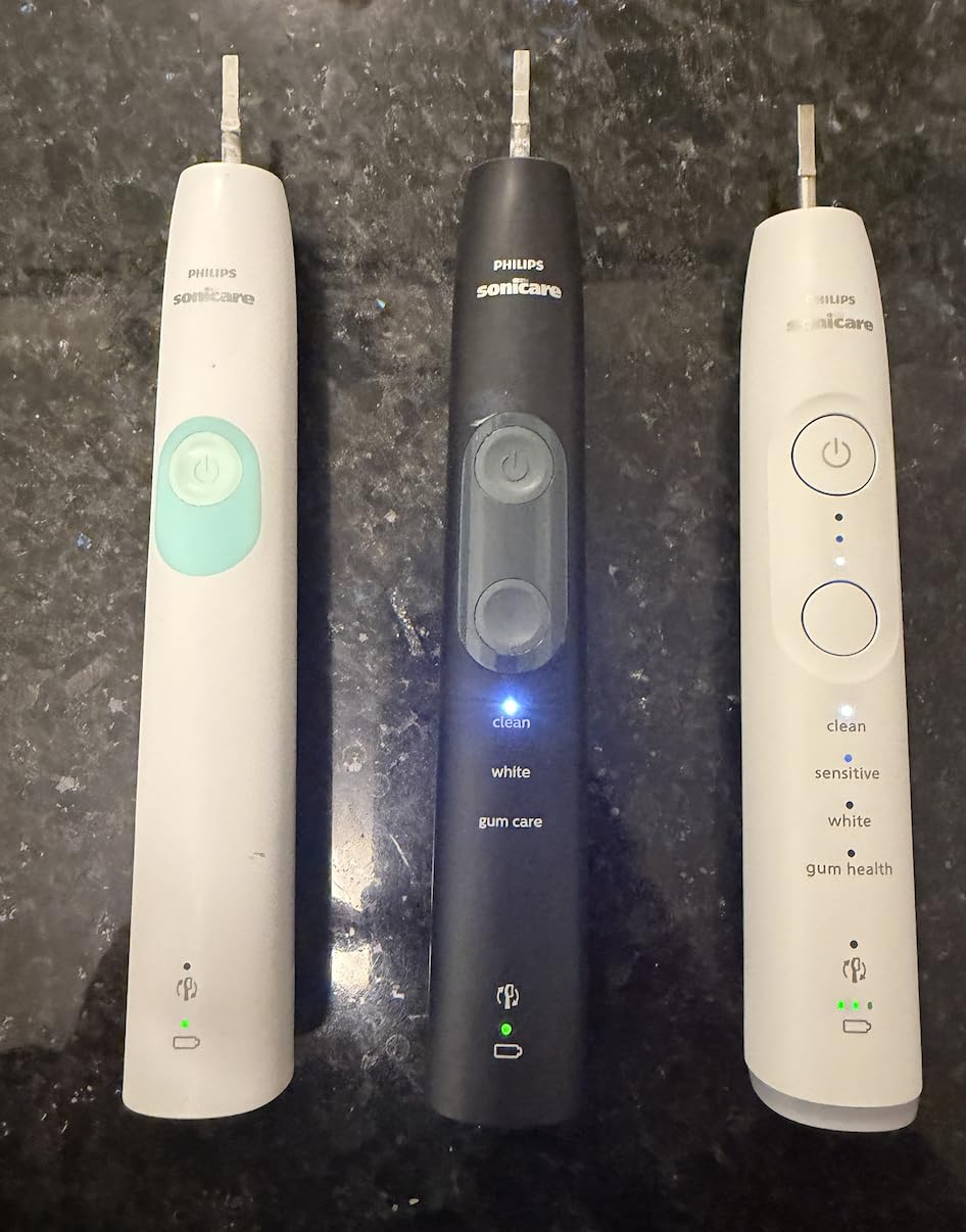 Philips Sonicare 7300 Rechargeable Electric Toothbrush, 3 Brush Head, White | 2000% More Plaque Removal, Visual Pressure Sensor, 12 Brush Settings, App Connected, 21-Day Battery, Travel Case, HX7420/07 customer photo 1