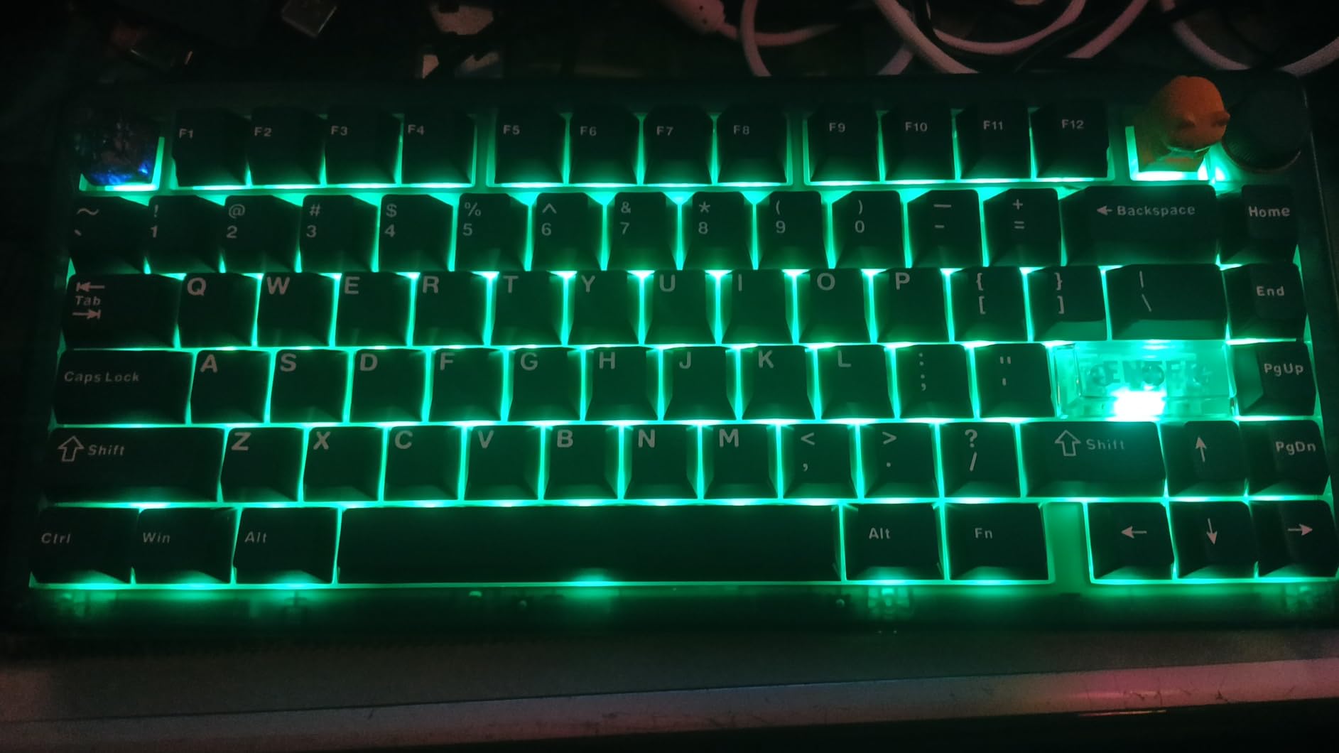 CIDOO QK75 VIA Programmable 75% Compact Keyboard, USB-C/BT5.0/2.4Ghz Wireless, Hot Swappable Custom Mechanical Keyboard with Gasket Mounted, PC Plate, 4000mAh Battery for Win/Mac (White) customer photo 1