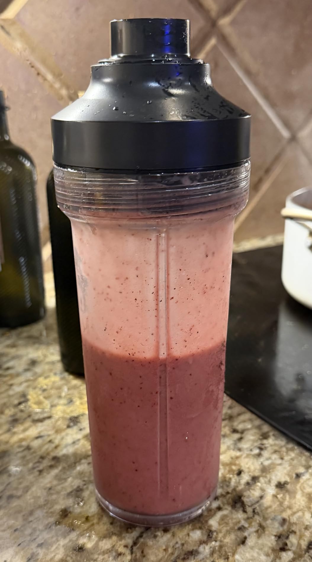KitchenAid Pure Power Blender with 2 Blending Jars, 1700 Watt Peak Power, 68oz Jar + (2) 16oz Personal Jars, KSB2078DG customer photo 1