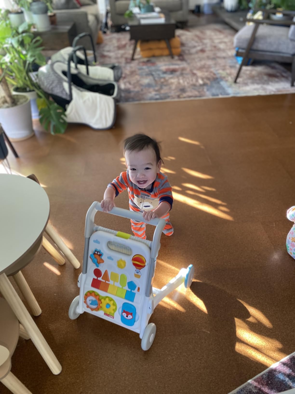 Skip Hop Baby Walker 5-in-1 Sit to Stand Convertible Light Up Walker with 50+ Activities, Farmstand Age 6m+ customer photo 2