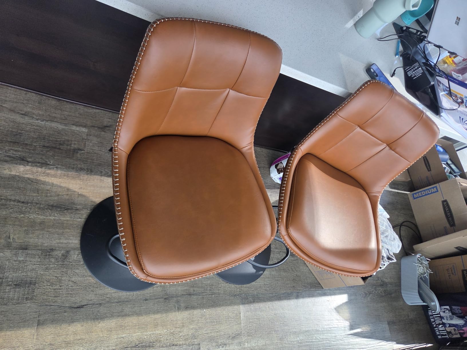 VASAGLE Bar Stools, Set of 4 Swivel Bar Chairs, Adjustable Height, Quilt, Synthetic Leather Kitchen Stools with Back and Footrest, Dining Room, Counter, Steel, Caramel Brown customer photo 1