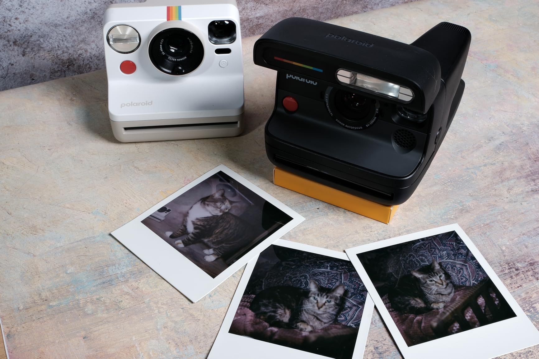 Polaroid Flip Instant Camera + Color Film Bundle (16 Photos Included) - White - Hyperfocal 4-Lens System, Sonar Autofocus, Bluetooth Companion App customer photo 2