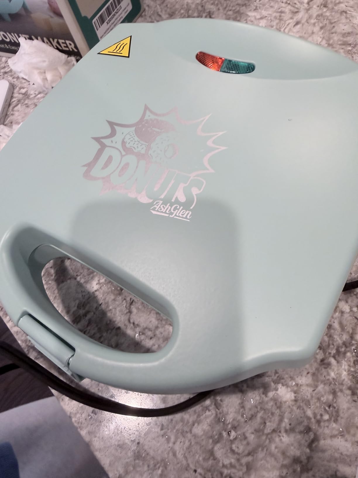 AshGlen 2 inch Mini Donut Maker Machine, 8 Donut Holes Ceramic Coating Donut Pan for Baking Doughnuts, Doughnut Maker for Mini Donuts, Maquina De Mini Donas, Aqua customer photo 1