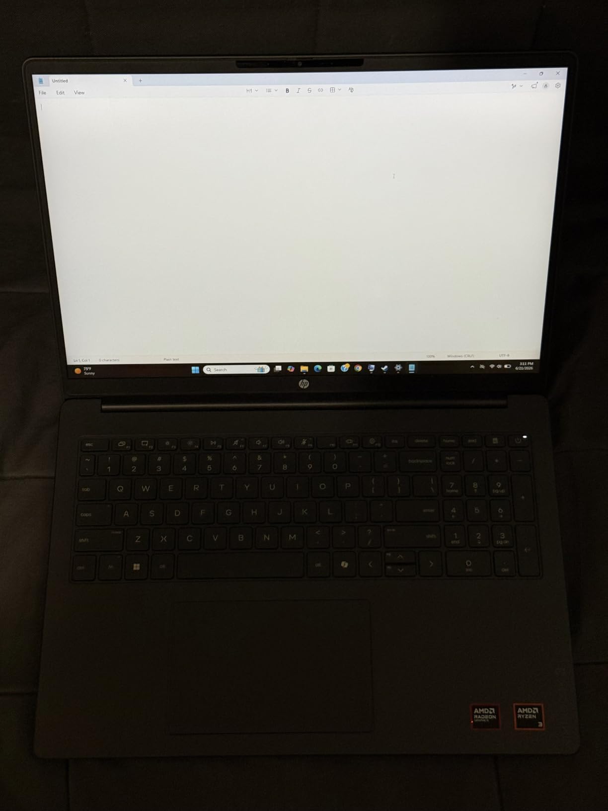 HP OmniBook 3 16 inch Laptop PC, 2K Touchscreen, AMD Ryzen 3 30, 8GB RAM, 256GB SSD, AMD Radeon 610M GPU, Windows 11 Home, Mica Silver customer photo 1