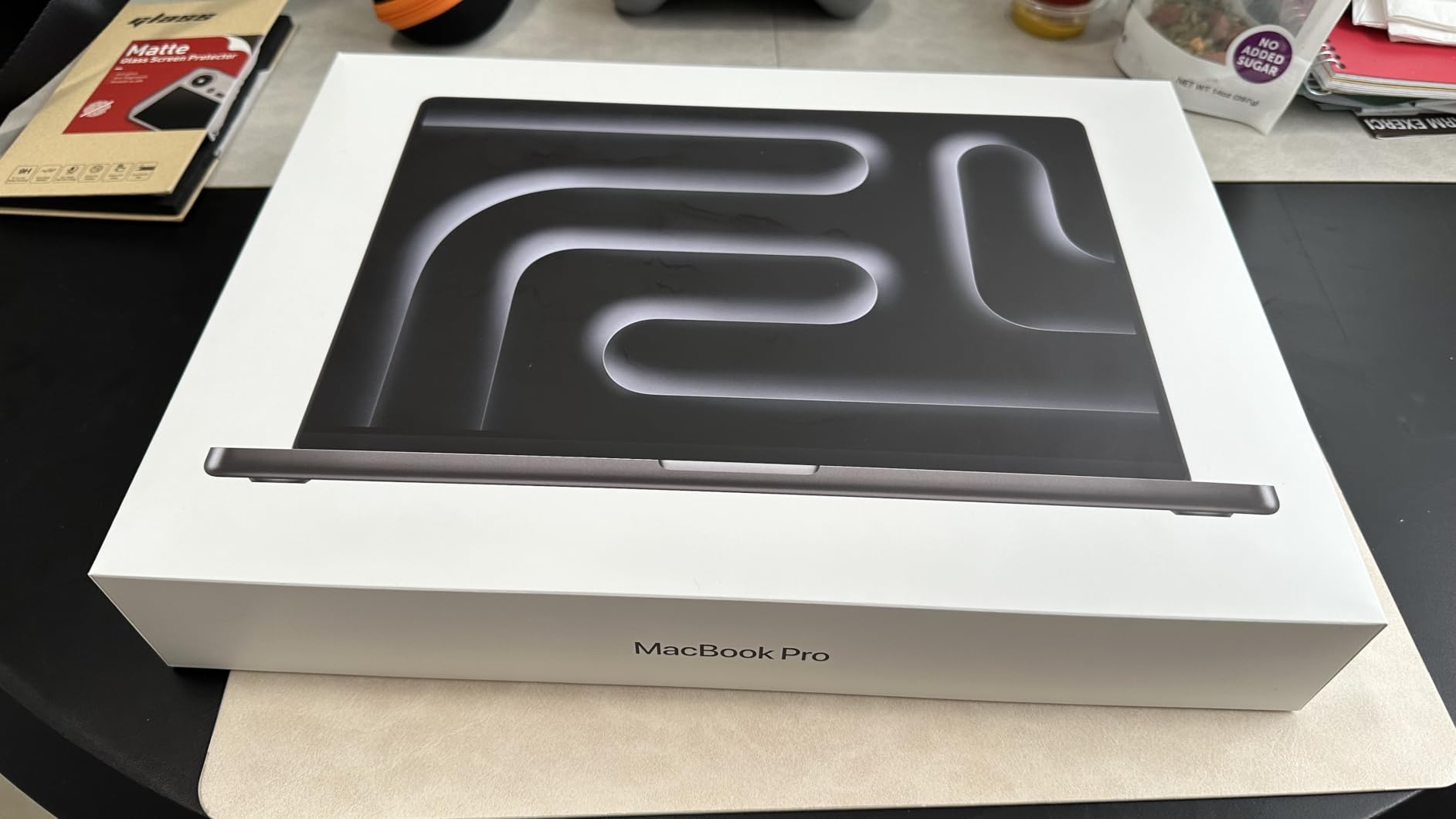 2026 MacBook Pro Laptop with Apple M5 Pro chip, 18-core CPU and 20-core GPU, 16.2-inch Liquid Retina XDR Display, 48GB Unified Memory, 1TB SSD, Wi-Fi 7, Space Black customer photo 1