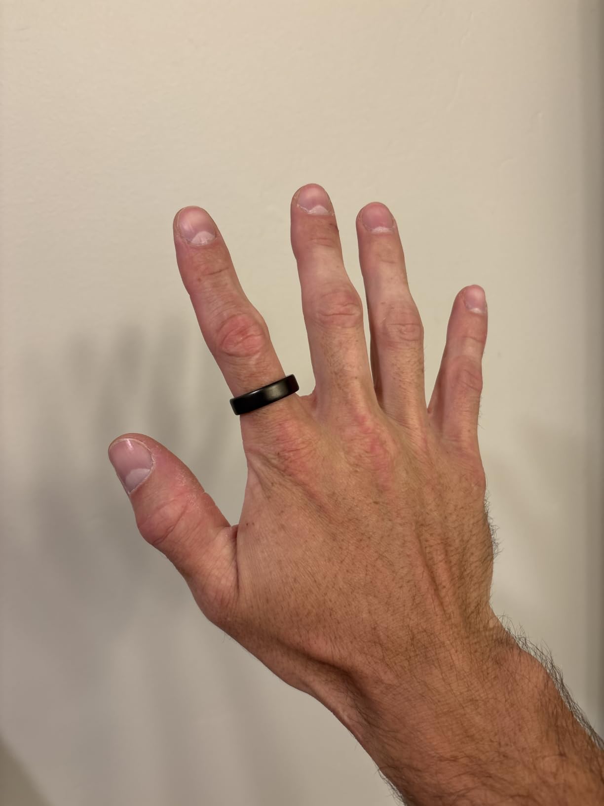 Oura Ring 5 Smart Ring - Silver - Size 10 - Fitness & Sleep Tracker | World's Smallest Smart Ring, Activity, Women's Health, AI Advisor, 1 Week Battery Life, IP68 Waterproof, Size Before You Buy customer photo 1