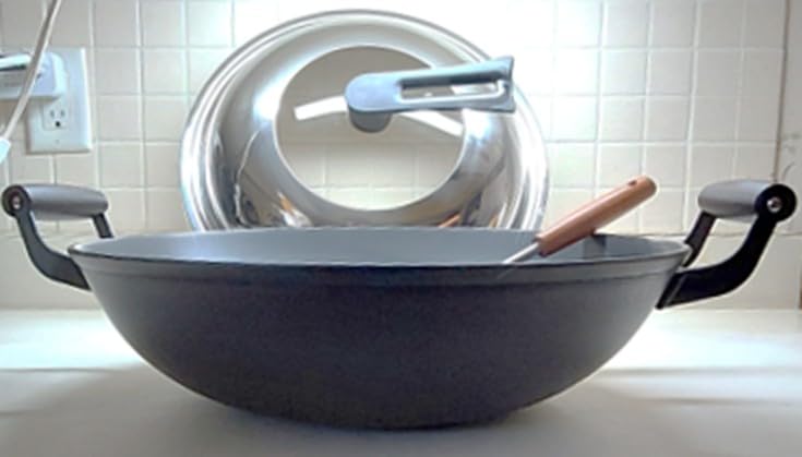 Chinese Wok with Lid, 15.2 Inch Flat Bottom, Cast Iron, Stir-Fry Deep Fryer, Uncoated for Open Fire, PFAS PFOA Free, Riveted Solid Wood Handle, For About 3-7 People customer photo 1