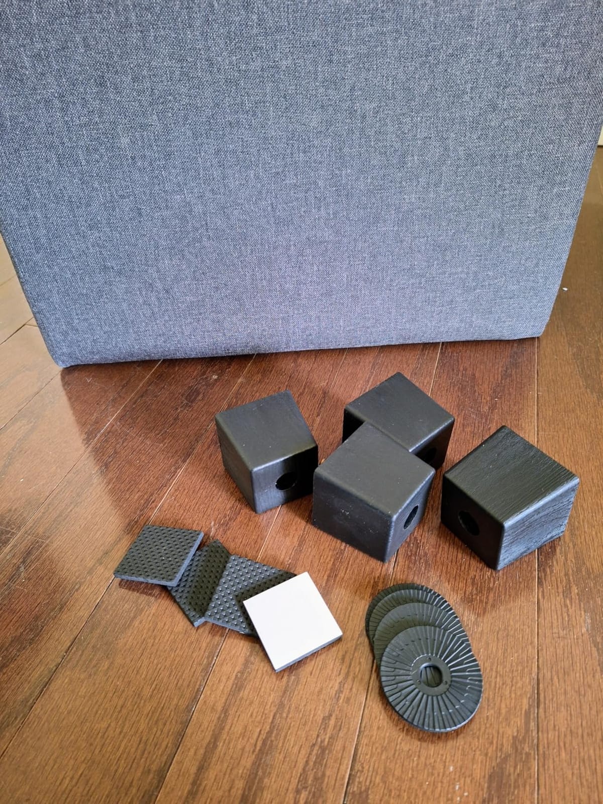 SONGMICS Square Storage Ottoman, Foot Stool Footrest with Legs, Ottoman Cube with Hinged Lid, for Living Room, Bedroom, 16.9 x 16.9 x 18.1 Inches, Linen-Look Fabric, Slate Gray ULOM509GN01 customer photo 1
