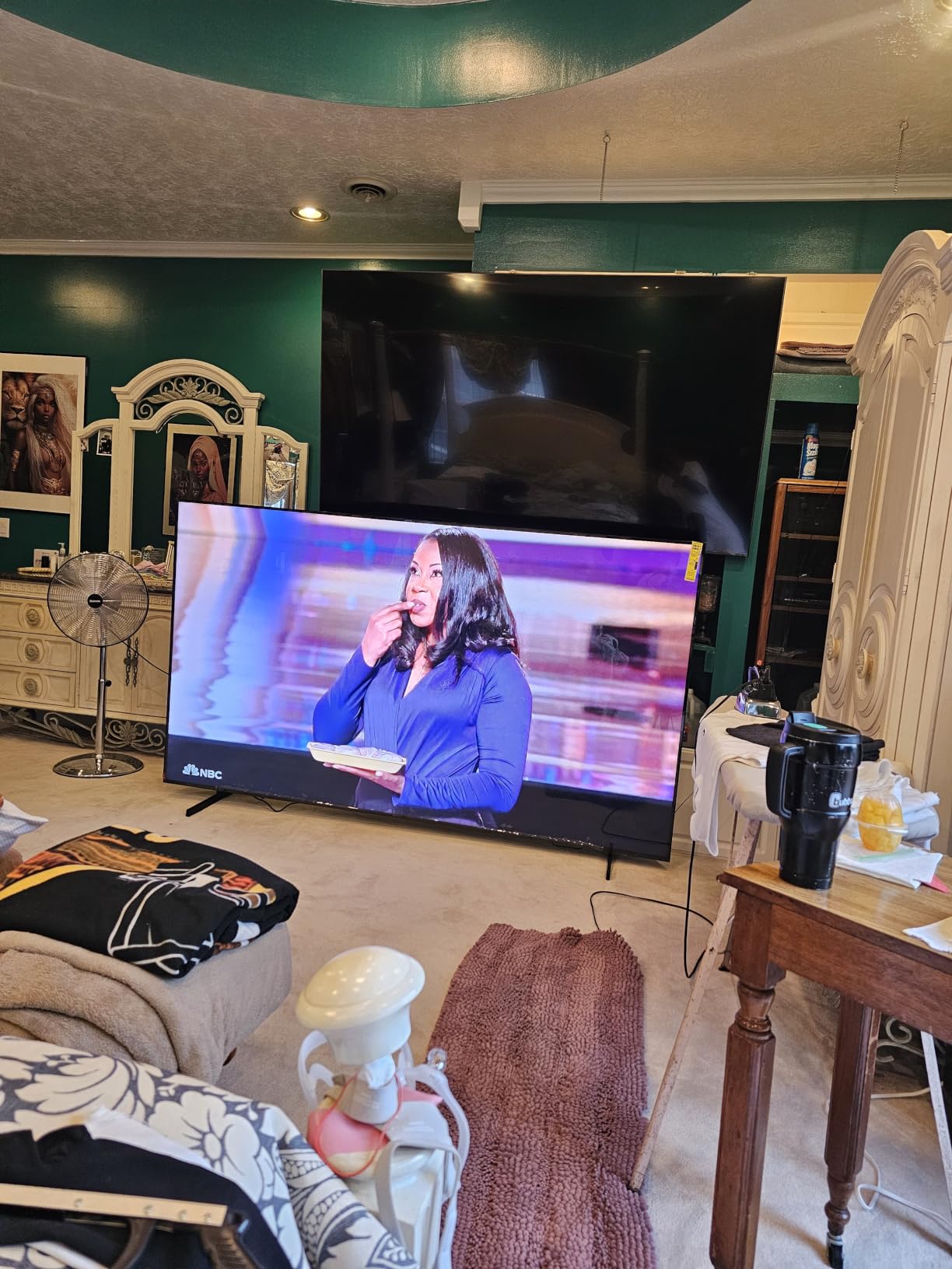 Samsung 100-Inch Class M90H Series, Mini LED, 4K, Smart TV, 2026 Model | Samsung Vision AI, Mini LED with AI Mode, Supersize Picture Enhancer, Pure Spectrum Color, Motion Xcelerator, Alexa Built-in customer photo 1