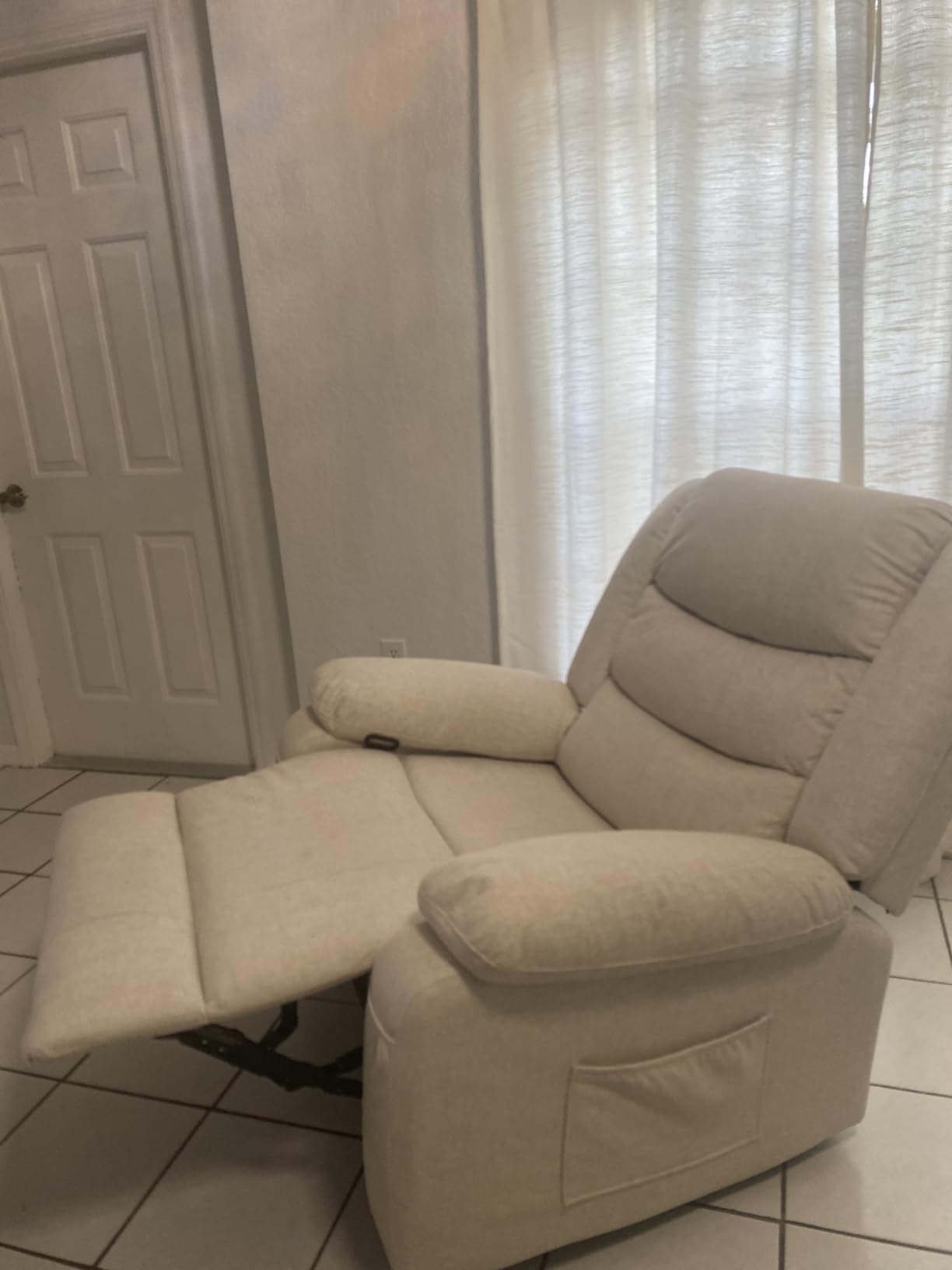 Korser Oversized Recliner Chair, Extra Wide Rocking Chair with Massage and Heat, 360° Swivel Rocker Recliner for Adults, Nursery Chair with Side Pocket, Cashmere Reclining Sofa for Living Room, Beige customer photo 2