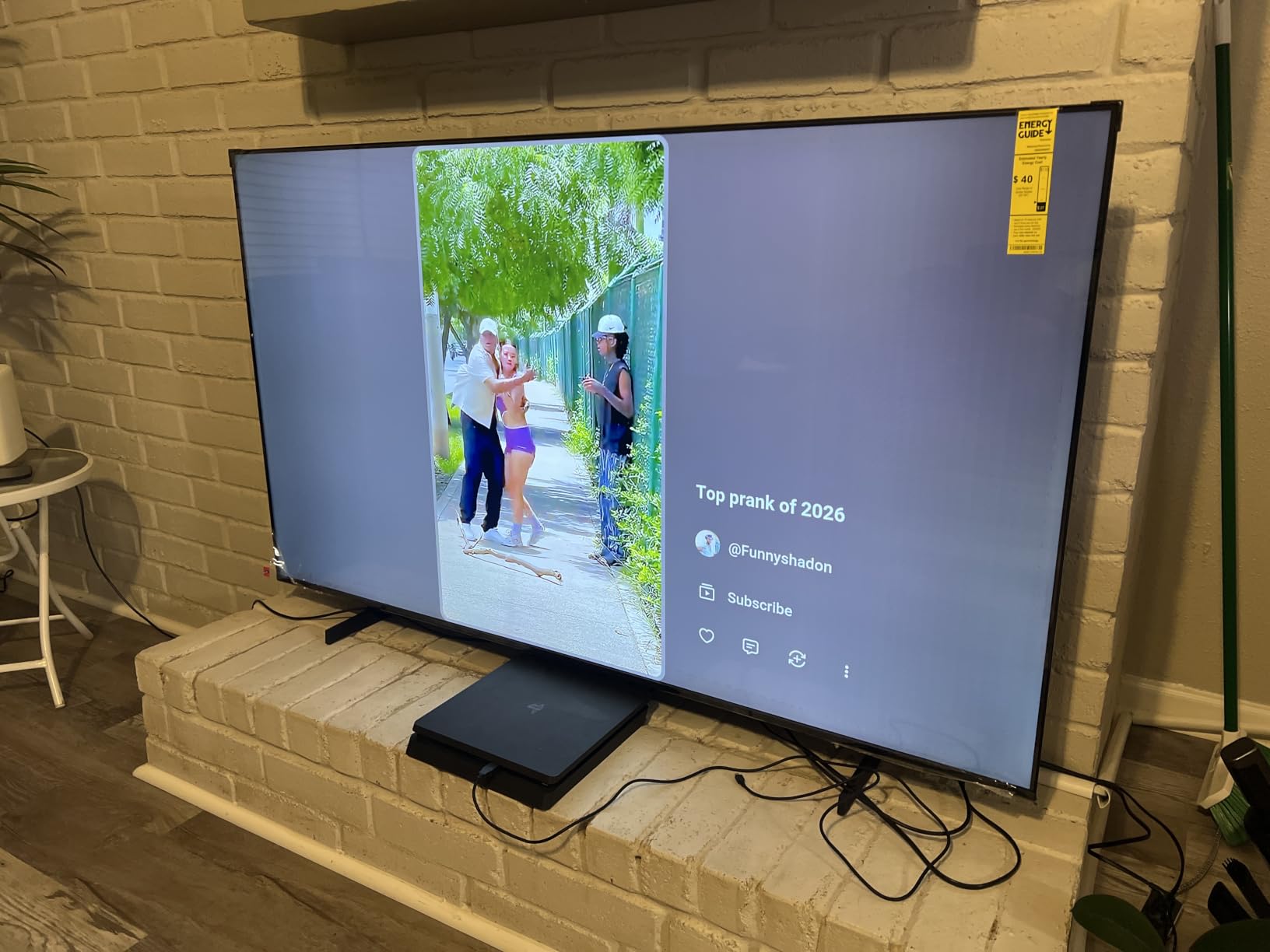 Samsung 65-Inch Class Crystal UHD U8000H Series Samsung Vision AI Smart TV (2026 Model, 65U8000H) Processor 4K, Endless Free Content, Motion Xcelerator, Color Booster, Alexa Built-in customer photo 2