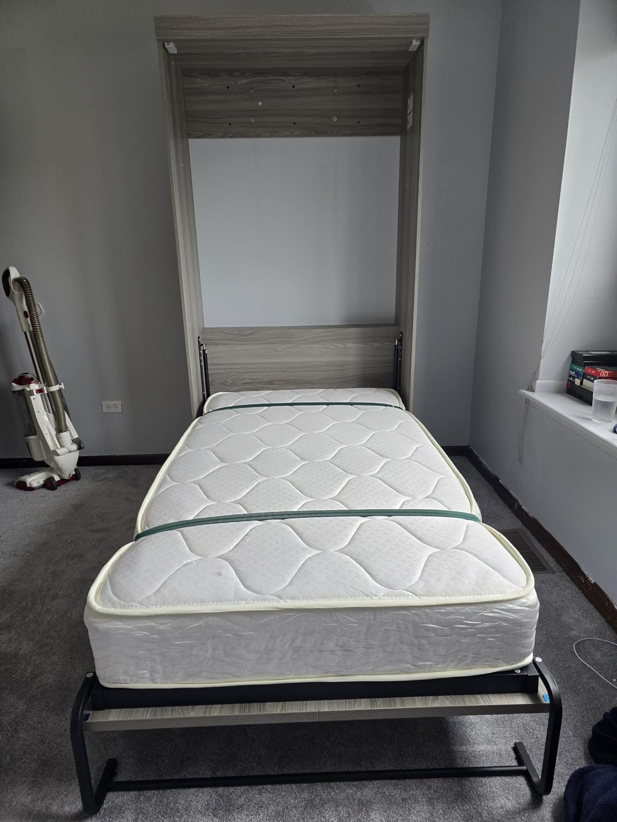 RuiSiSi Queen Size Murphy Bed with Desk, Wood Hideaway Wall Bed Cabinet with Storage Shelves, Space-Saving Vertical Murphy Bed with Gas Struts for Guest Room Bedroom Home Office, White customer photo 2
