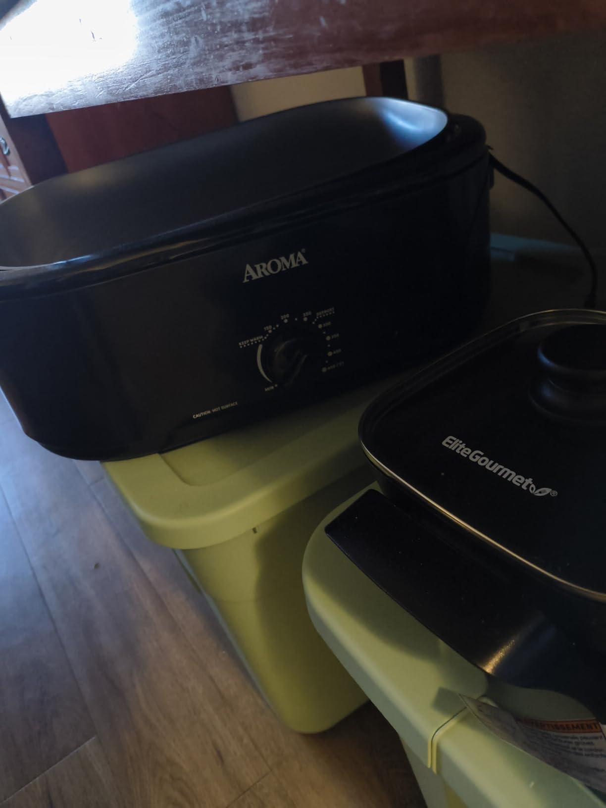 AROMA 22Qt. Roaster Oven with Self-Basting Lid, Fits 26-lb. Turkey, Adjustable Temperature Settings, Keep Warm Setting, Stainless Steel (ART-832ST) customer photo 2