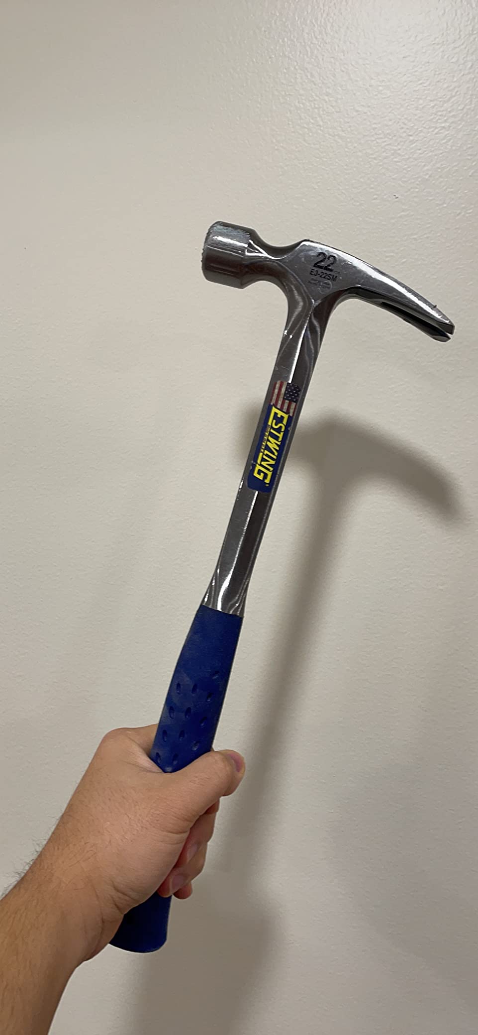 ESTWING Framing Hammer - 28 oz USA Made Long Handle Straight Rip Claw Hammer with Milled Face & Shock Reduction Grip - E3-28SM customer photo 1