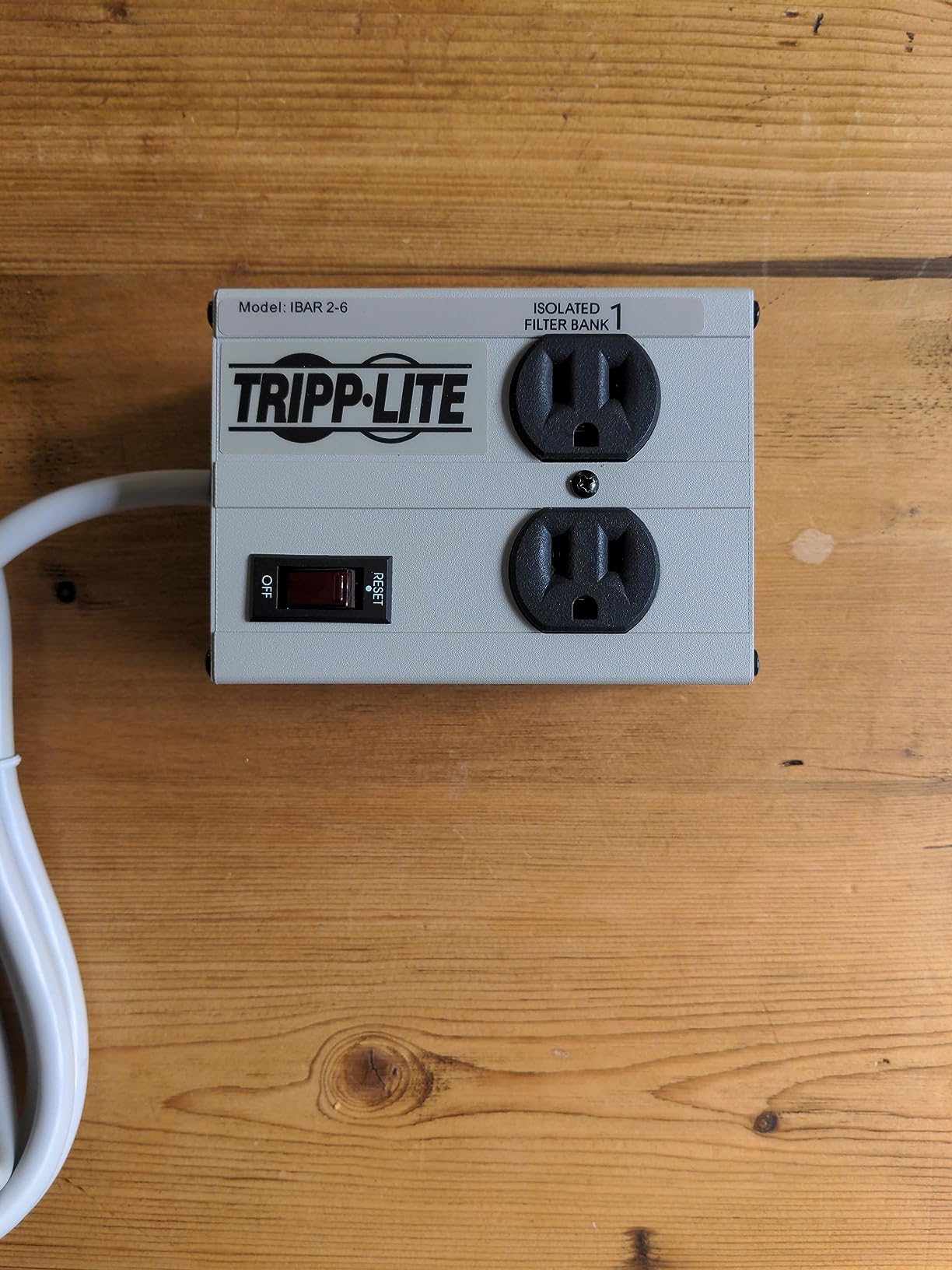 Tripp Lite ISOBAR2-6 Isobar 2 Outlet Heavy Duty Power Strip Surge Protector, 1410 Joules, 6ft Cord, Flat Plug, Metal Power Strip customer photo 2