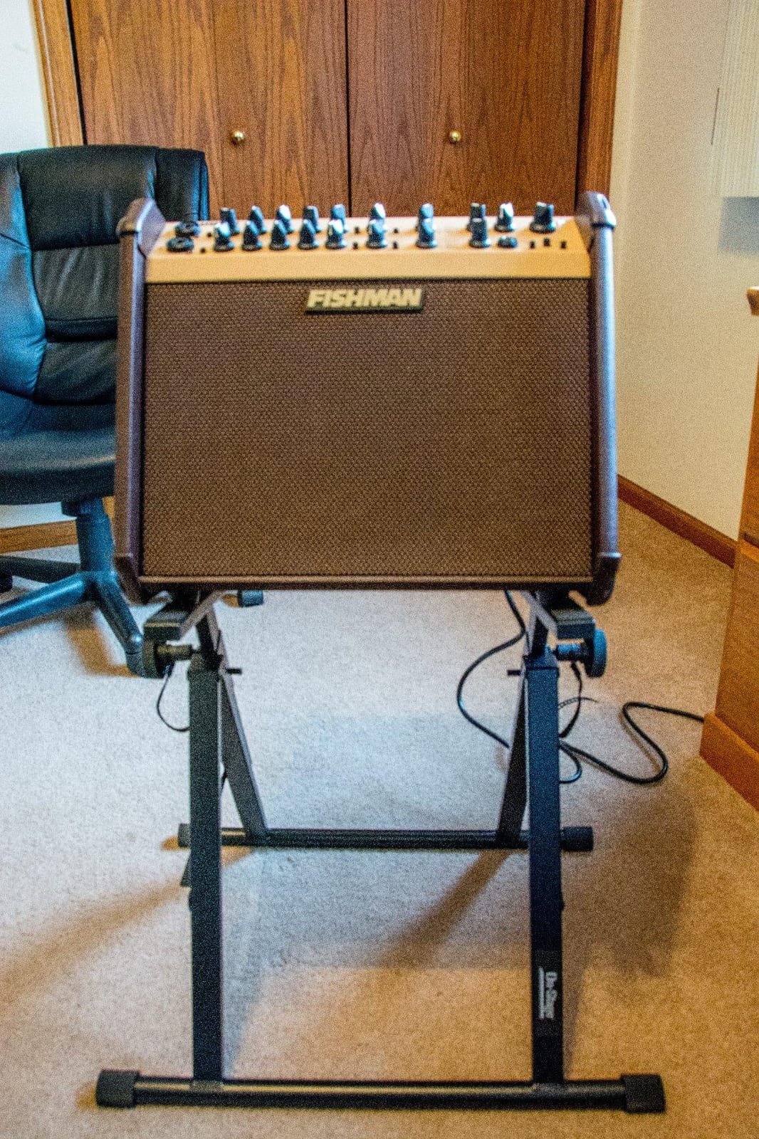 On-Stage RS7000 Tilt-Back Amp Stand (for Angling and Elevating Guitar Combo Amplifiers and Extension Speakers, Steel Construction, Up to 150LBs, Adjustable Height 17-24