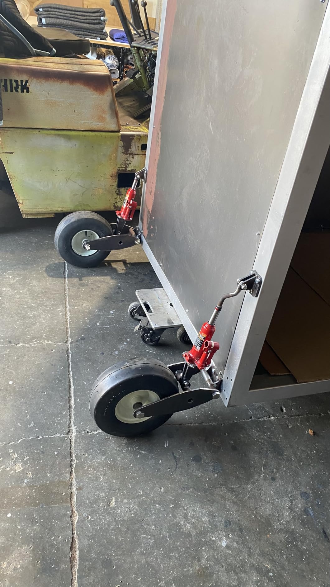 BIG RED T90203B Torin Hydraulic Welded Bottle Jack, 2 Ton (4,000 lb) Capacity, Red customer photo 1