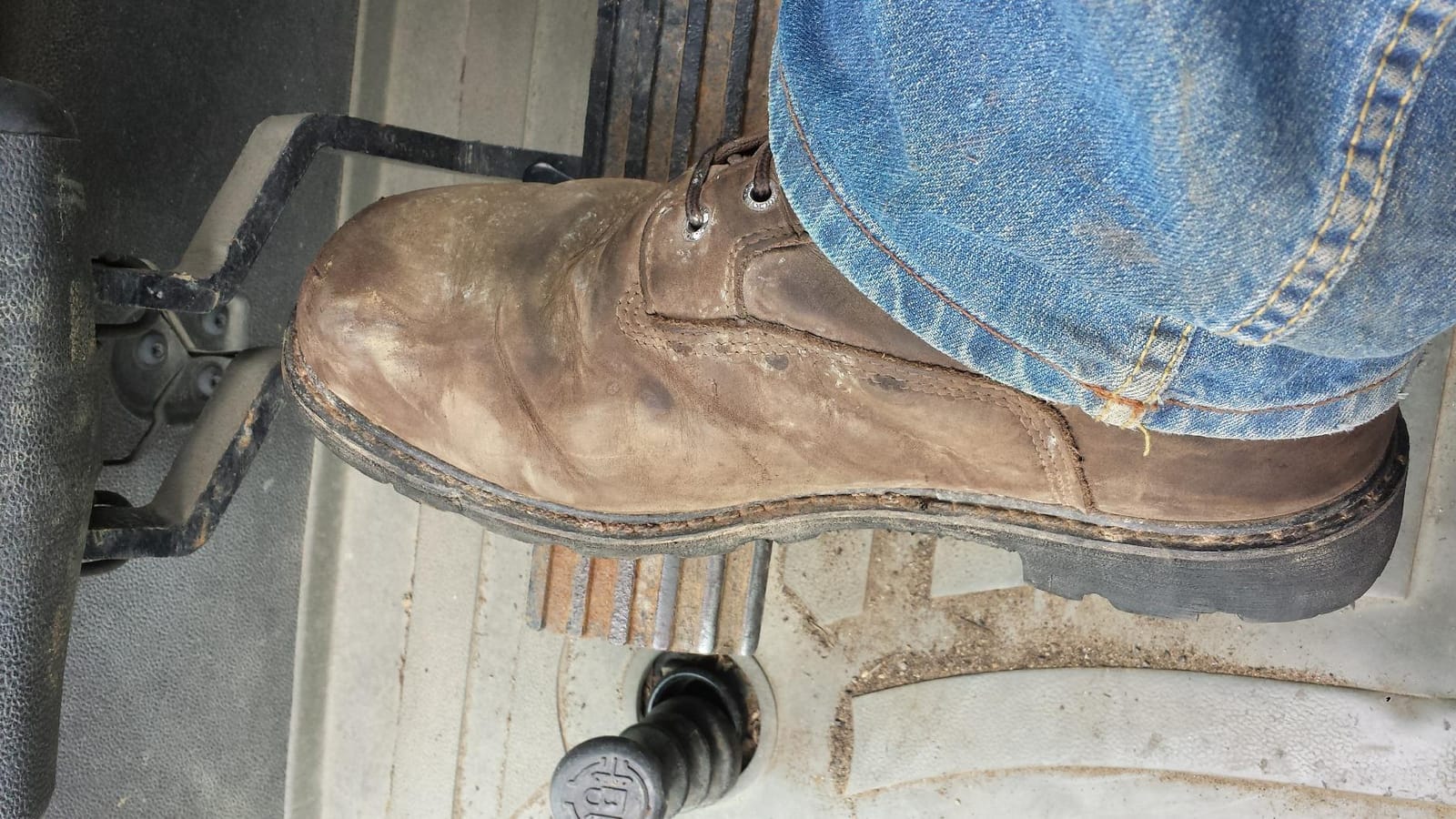 ROCKY Men's Ranger Steel Toe GORE-TEX Waterproof Insulated Work Boots customer photo 2