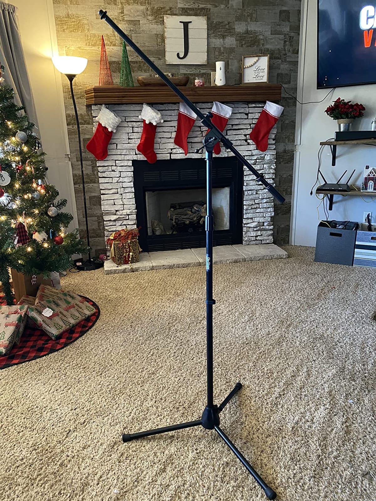 On-Stage MS7701B Euro Boom Mic Stand (For Vocal and Instrument Microphones) customer photo 2