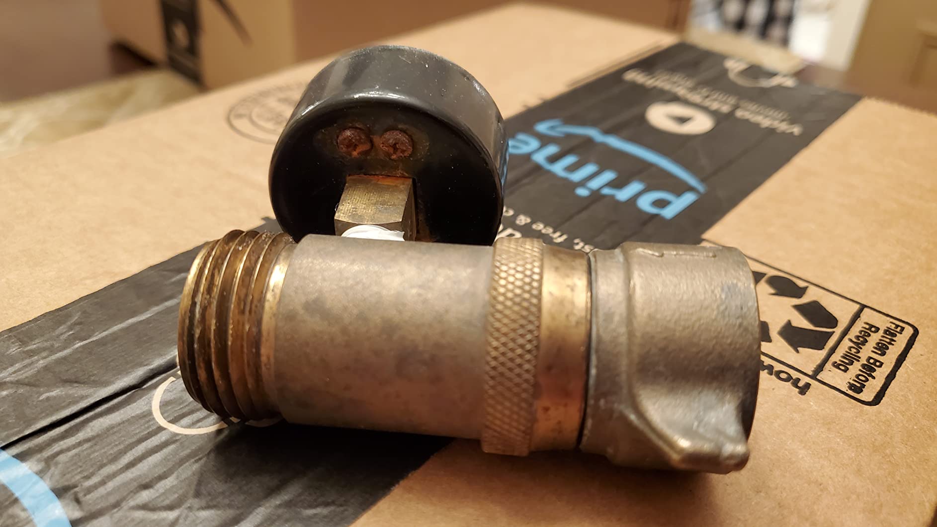 Camco Brass Water Pressure Regulator with Gauge- Helps Protect RV Plumbing and Hoses from High-Pressure City Water - Easy Read Gauge (40064) customer photo 1