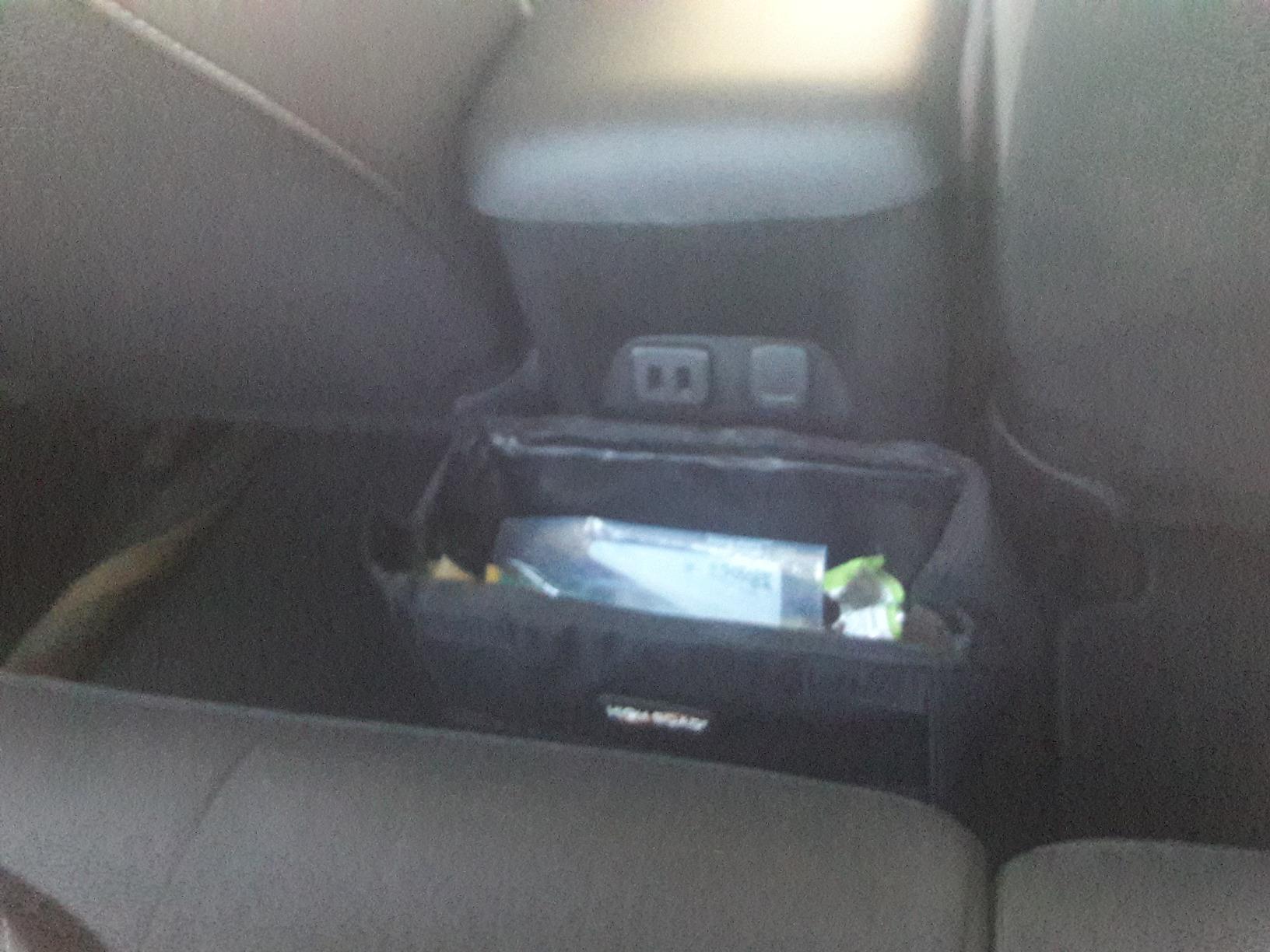 Weighted Car Trash Can with Lid, Storage Pocket and Leakproof Liner customer photo 1